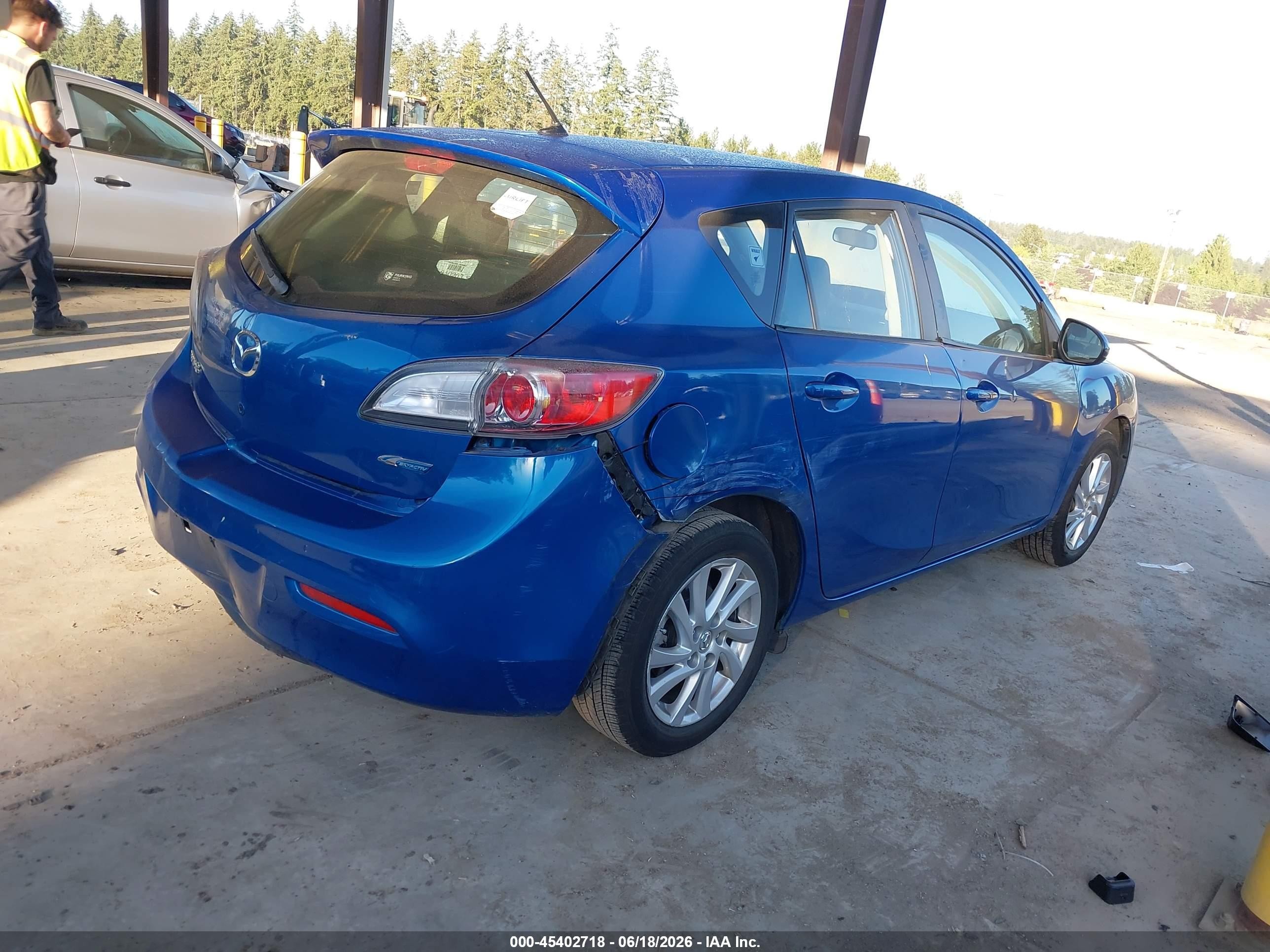 2012 Mazda Mazda3 I Touring Синий vin: JM1BL1L81C1525459
