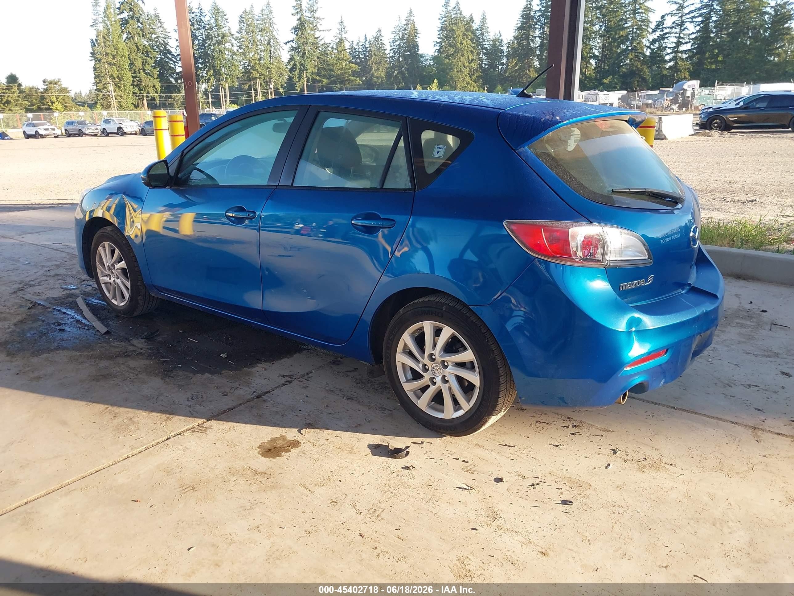 2012 Mazda Mazda3 I Touring Синий vin: JM1BL1L81C1525459