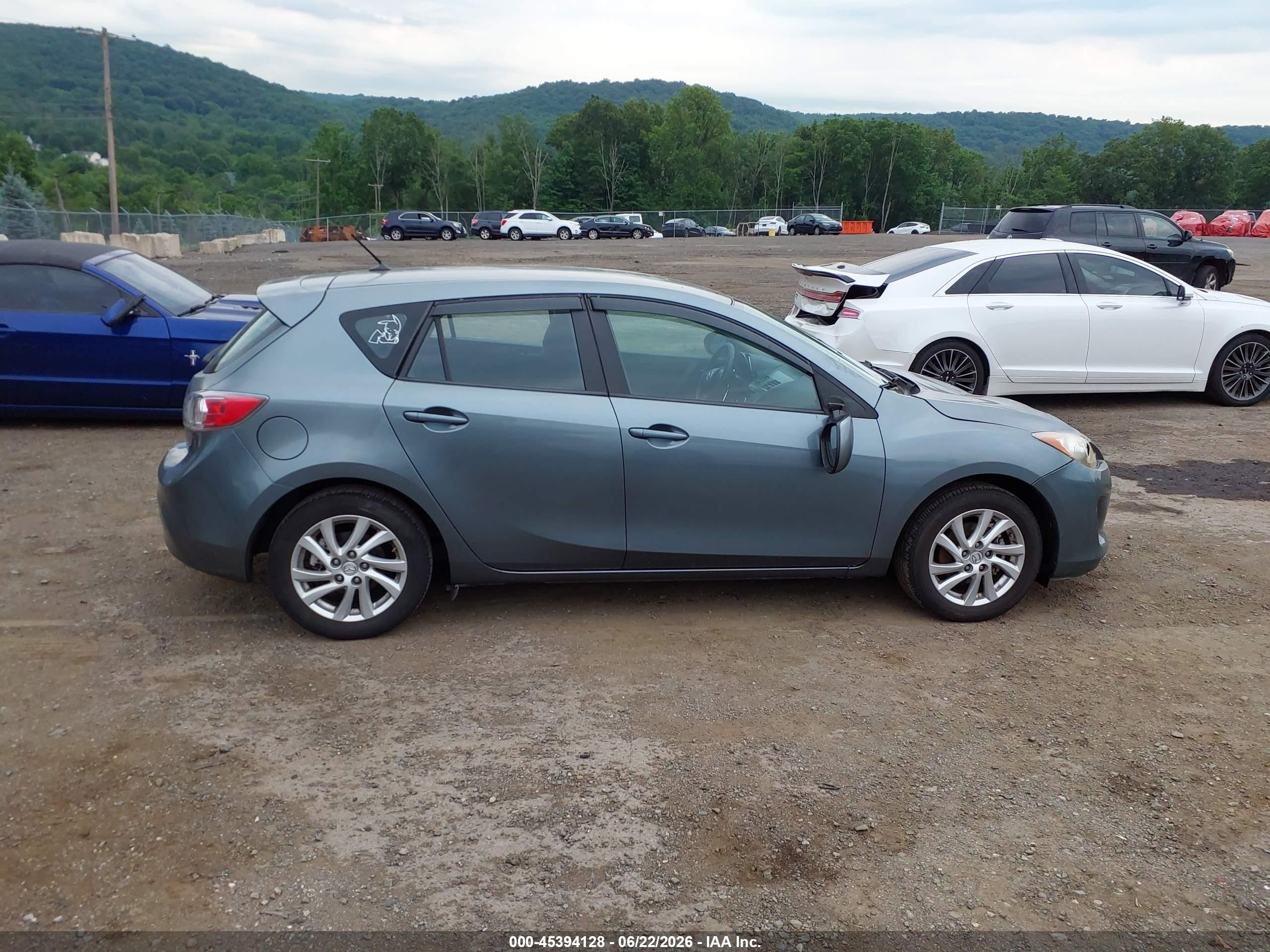 2012 Mazda Mazda3 I Touring Green vin: JM1BL1L81C1542648