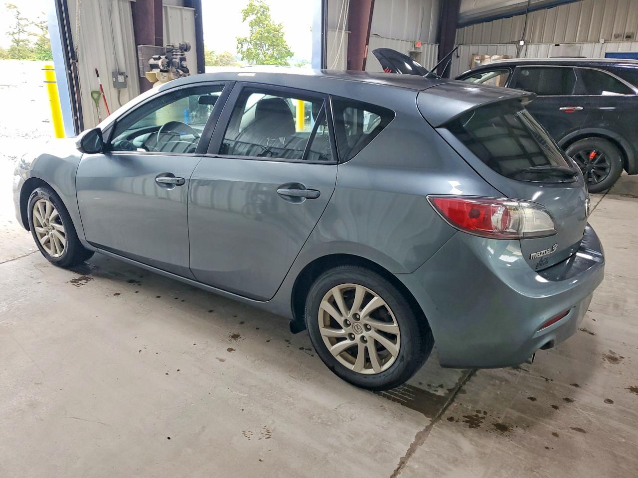2012 Mazda 3 I Silver vin: JM1BL1L81C1692226