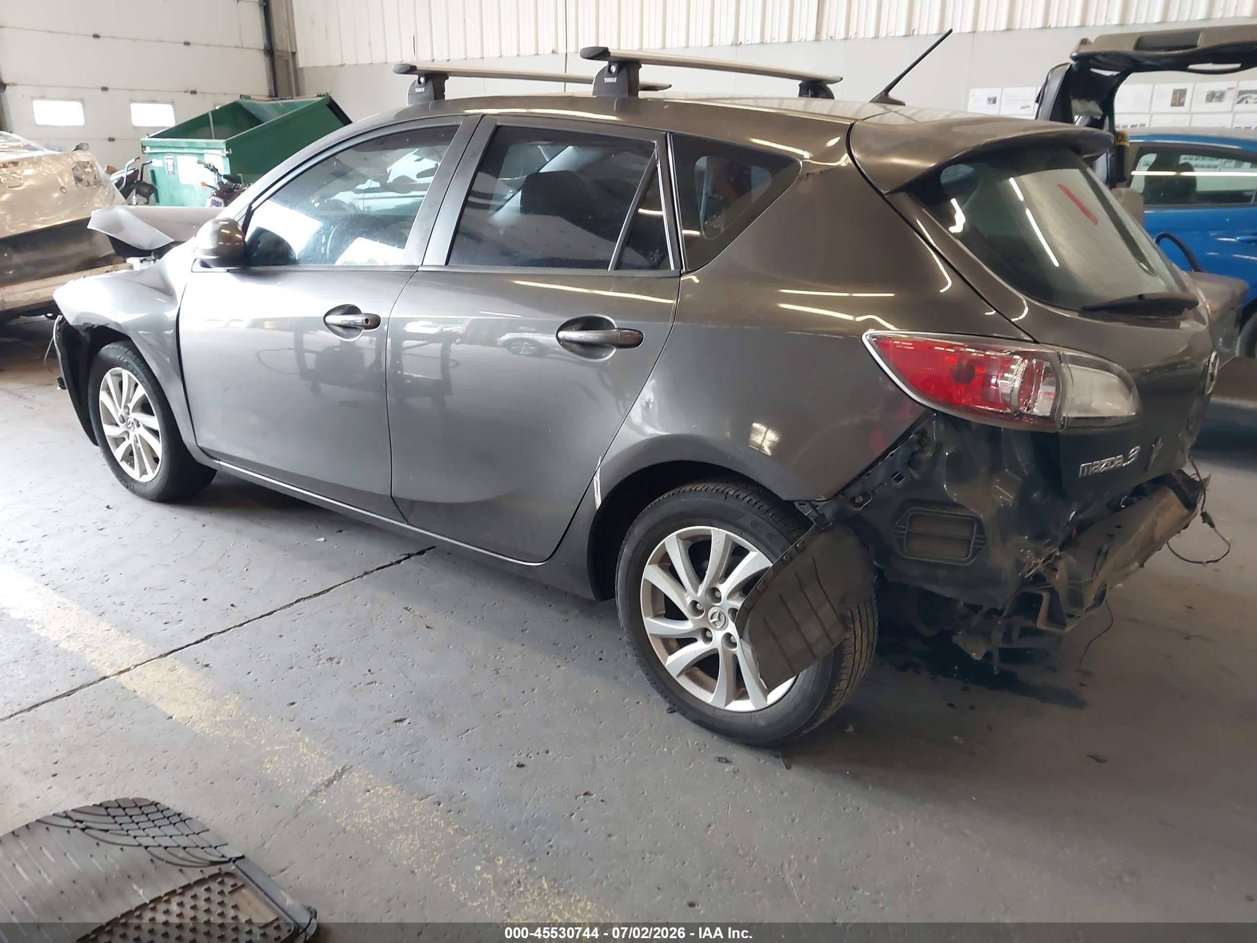 2012 Mazda Mazda3 I Touring Gray vin: JM1BL1L82C1562326