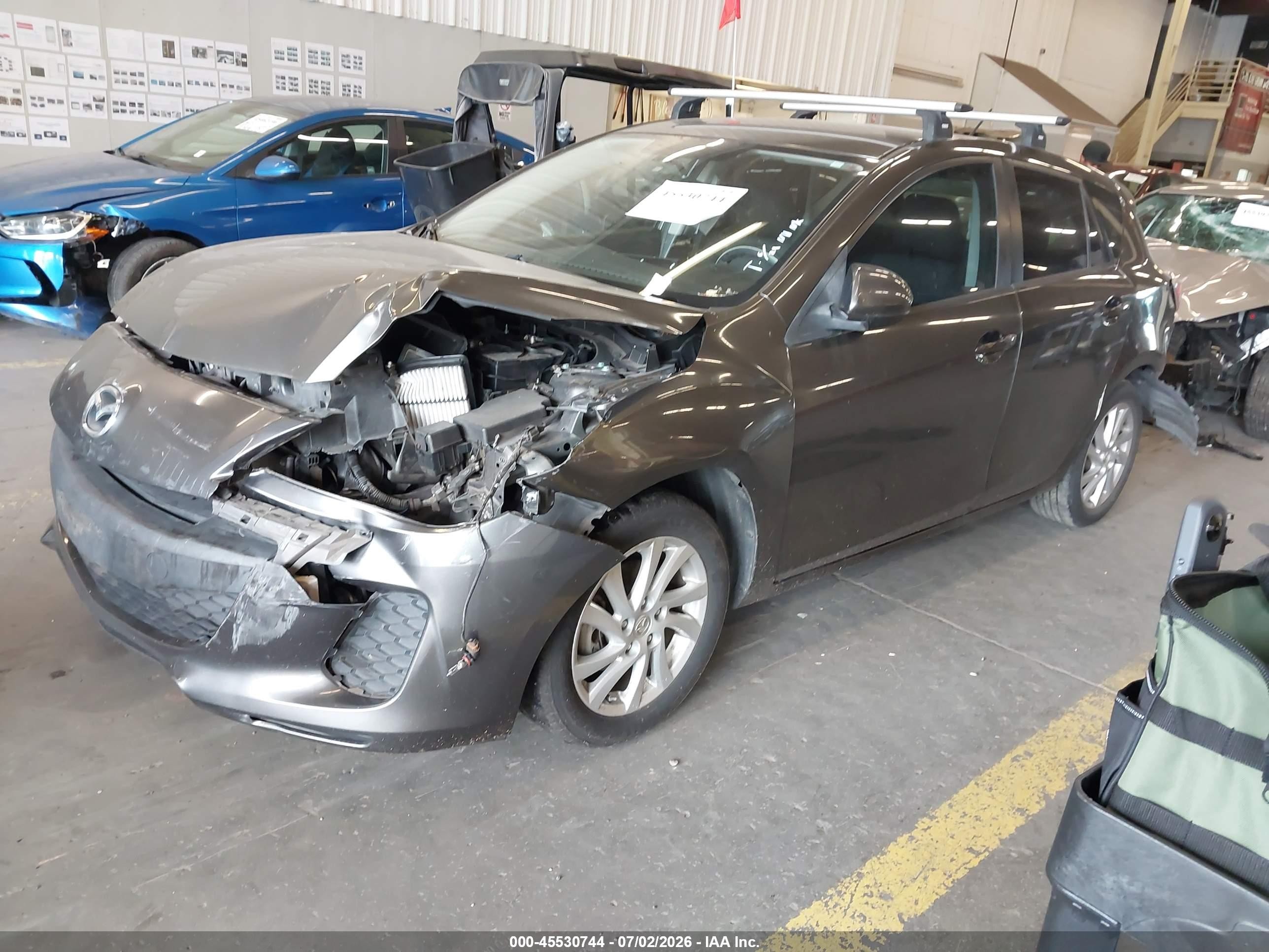 2012 Mazda Mazda3 I Touring Gray vin: JM1BL1L82C1562326