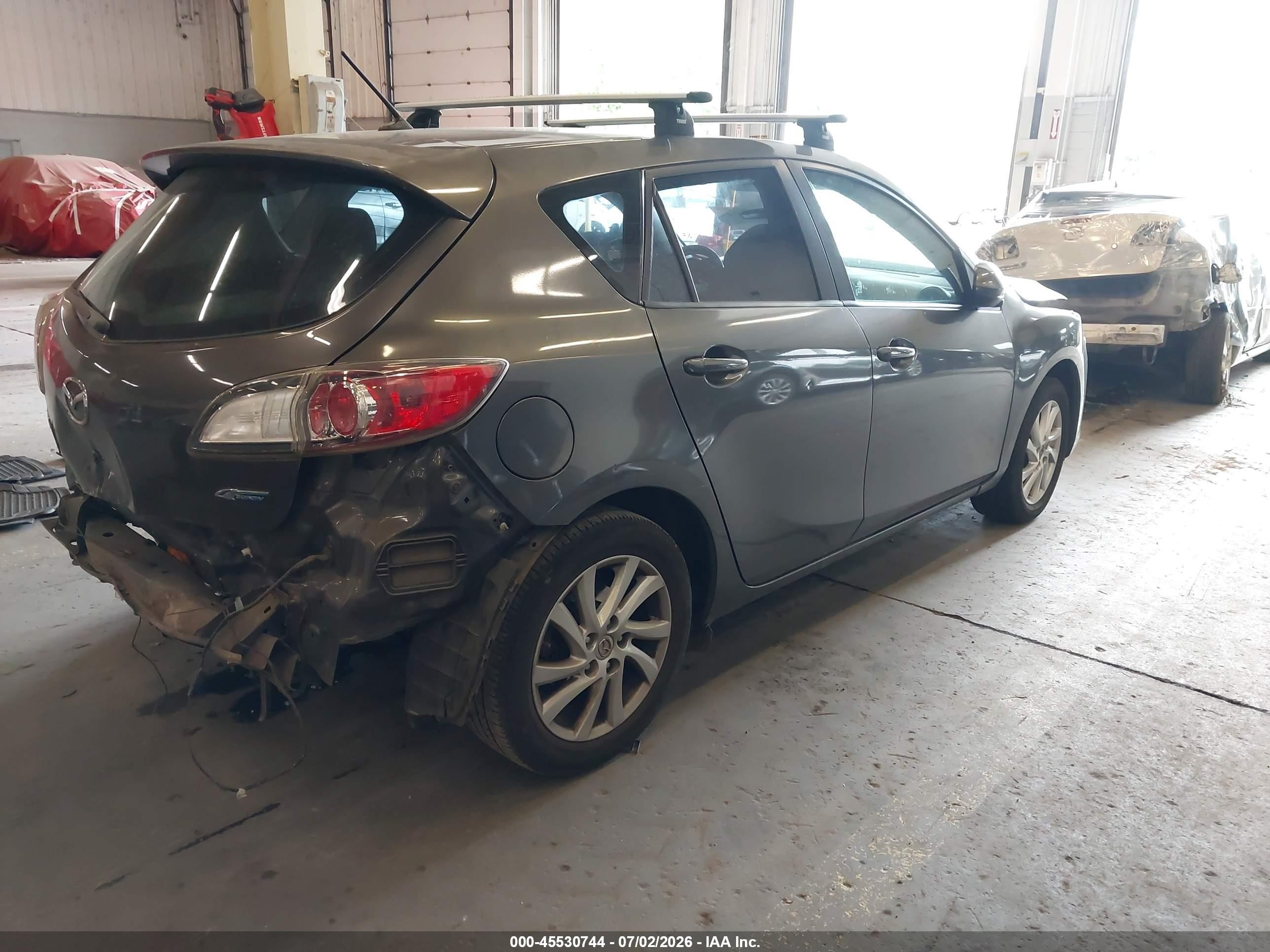 2012 Mazda Mazda3 I Touring Gray vin: JM1BL1L82C1562326