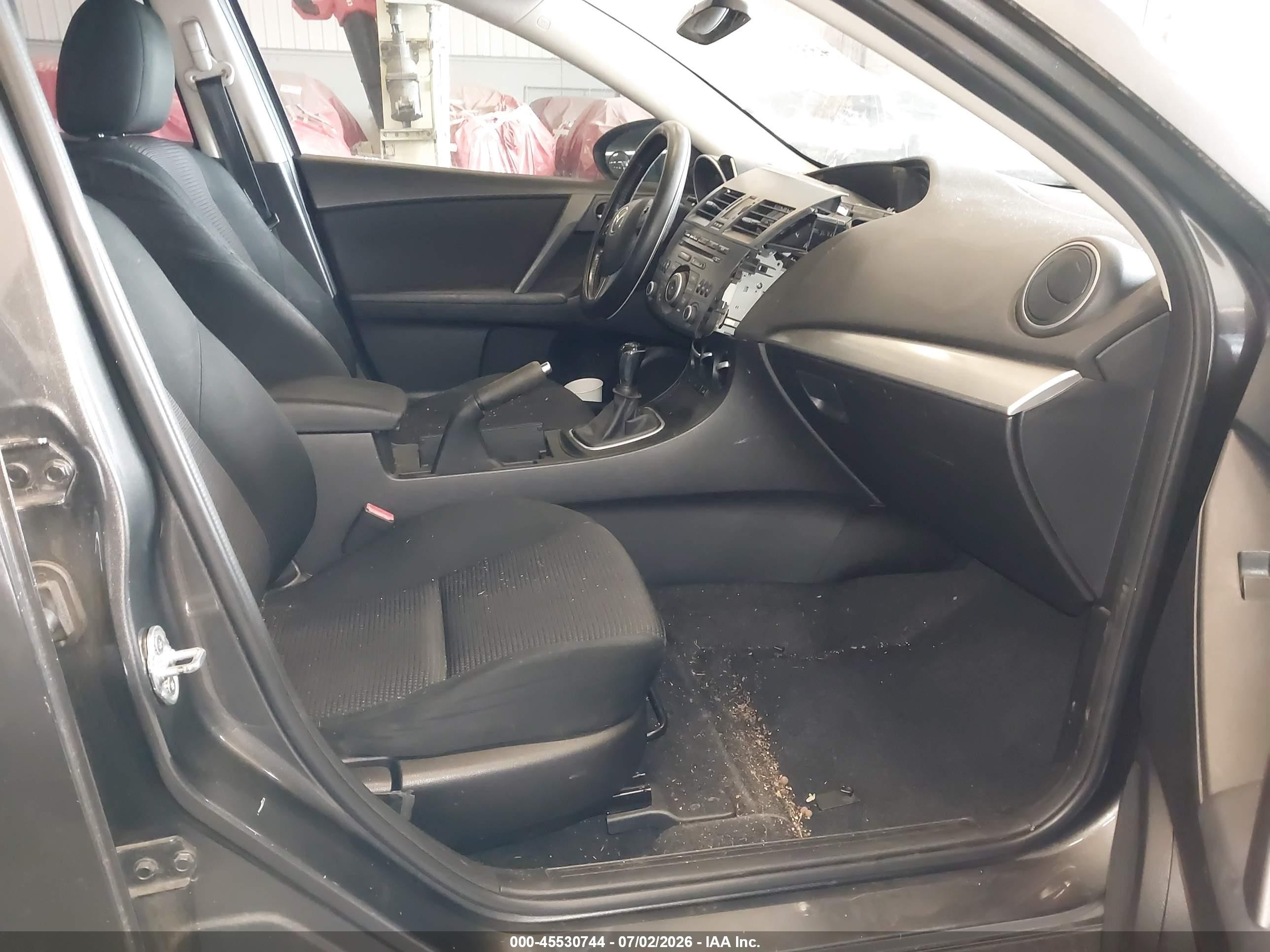 2012 Mazda Mazda3 I Touring Gray vin: JM1BL1L82C1562326