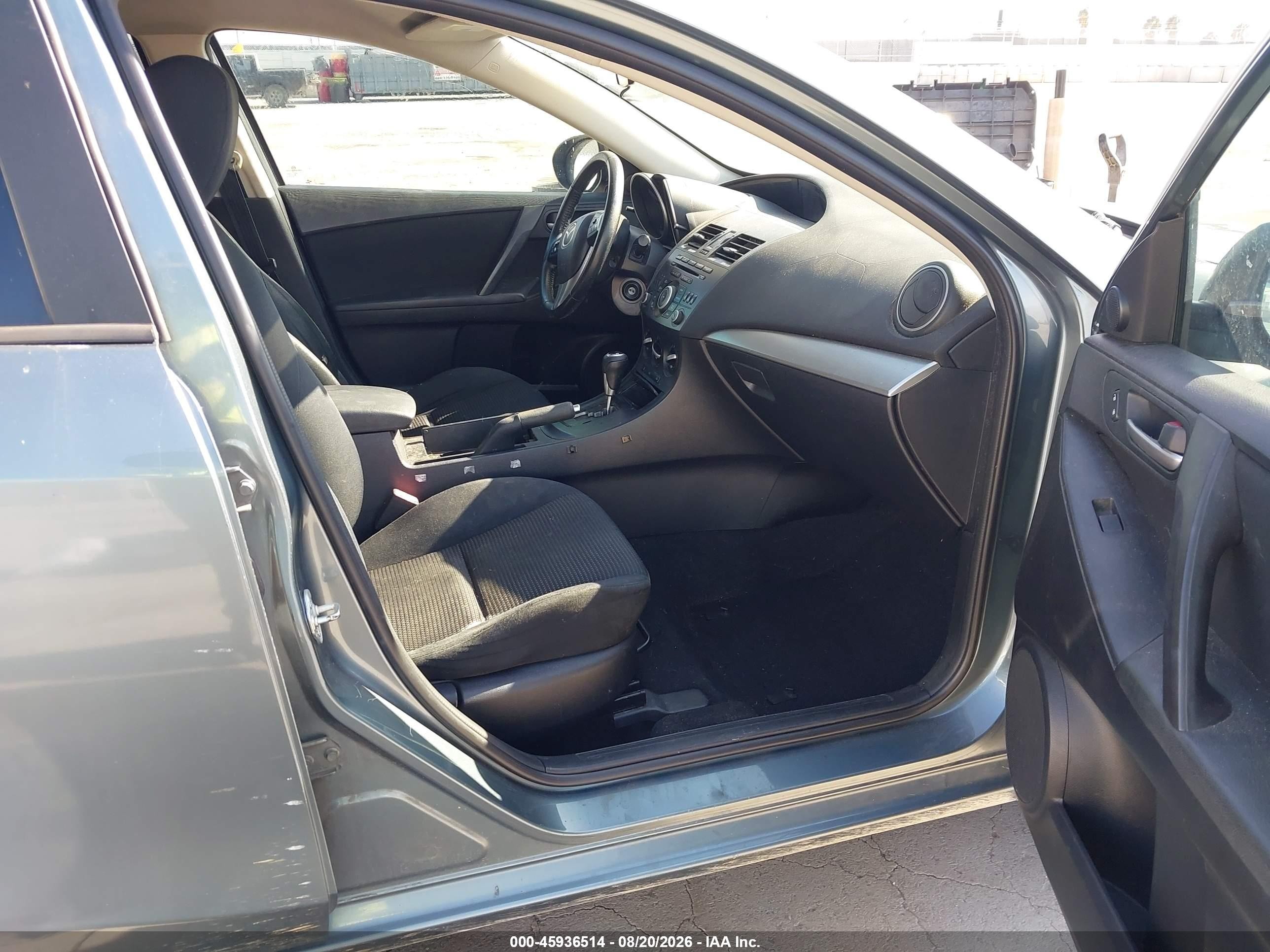 2012 Mazda Mazda3 I Touring Green vin: JM1BL1L82C1618720