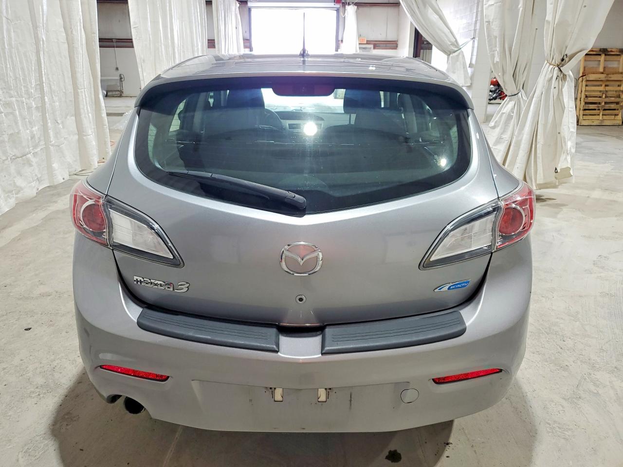 2012 Mazda 3 I Серебряный vin: JM1BL1L83C1698223