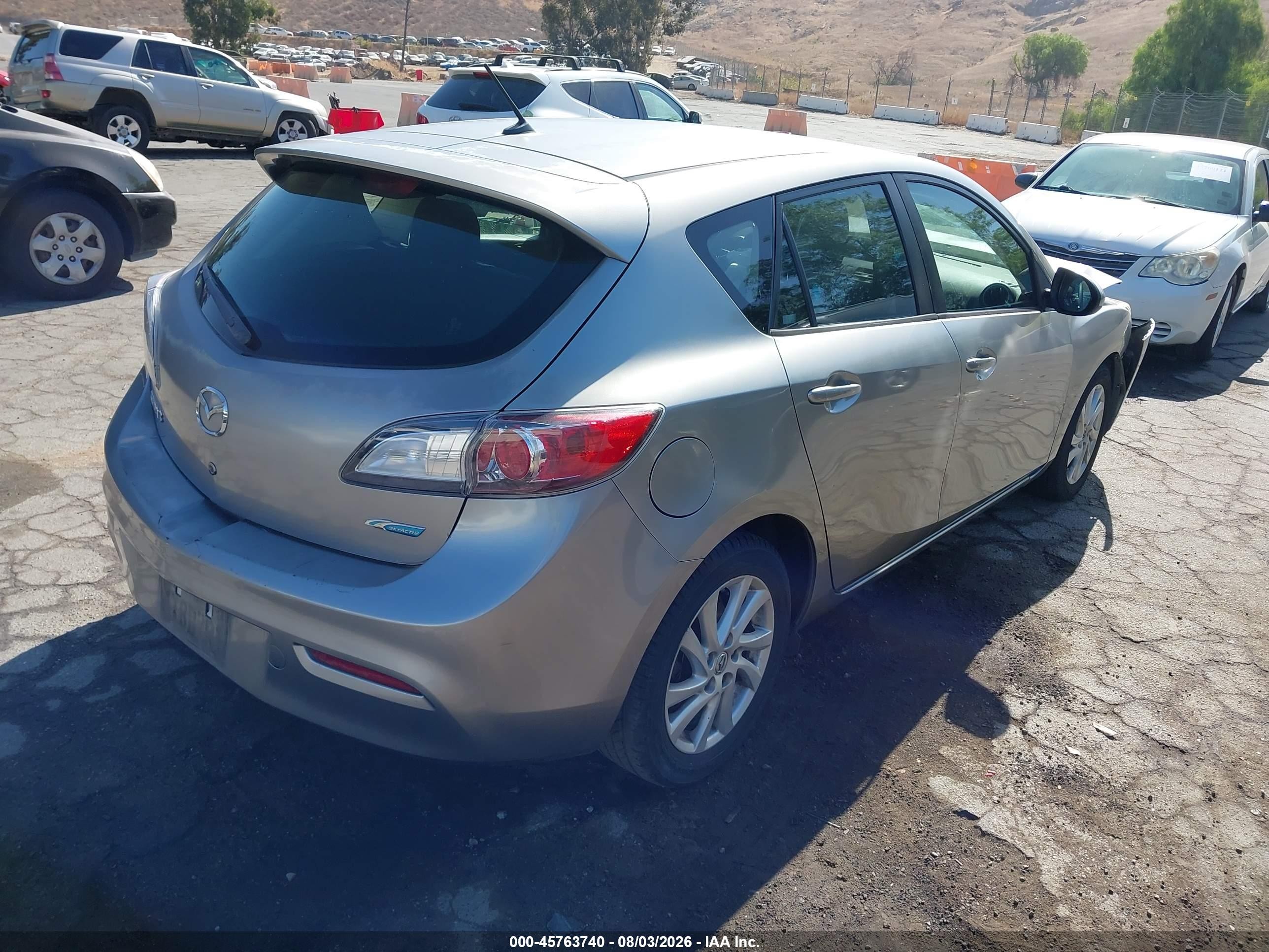 2012 Mazda Mazda3 I Touring Gray vin: JM1BL1L84C1552655