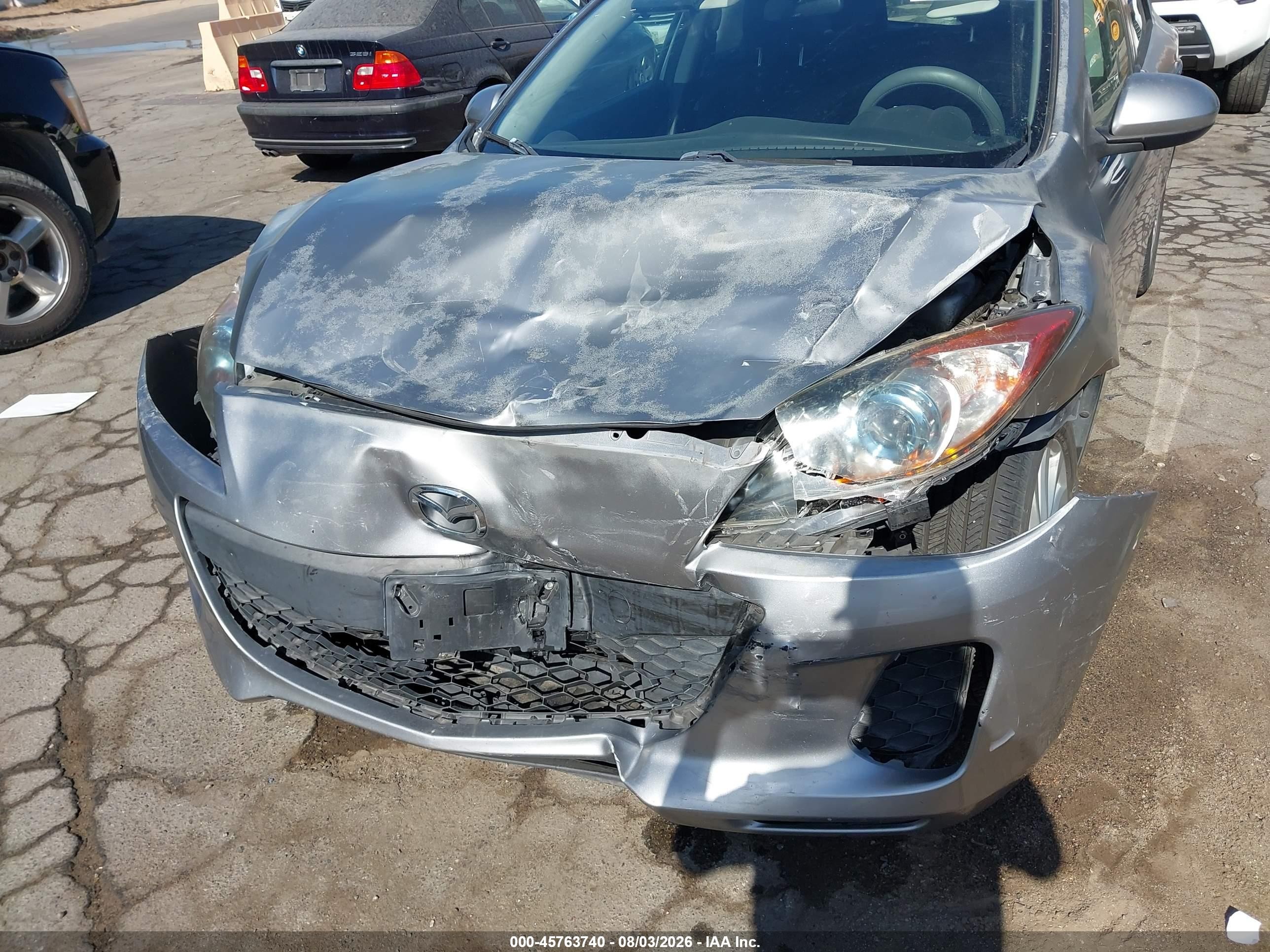 2012 Mazda Mazda3 I Touring Gray vin: JM1BL1L84C1552655