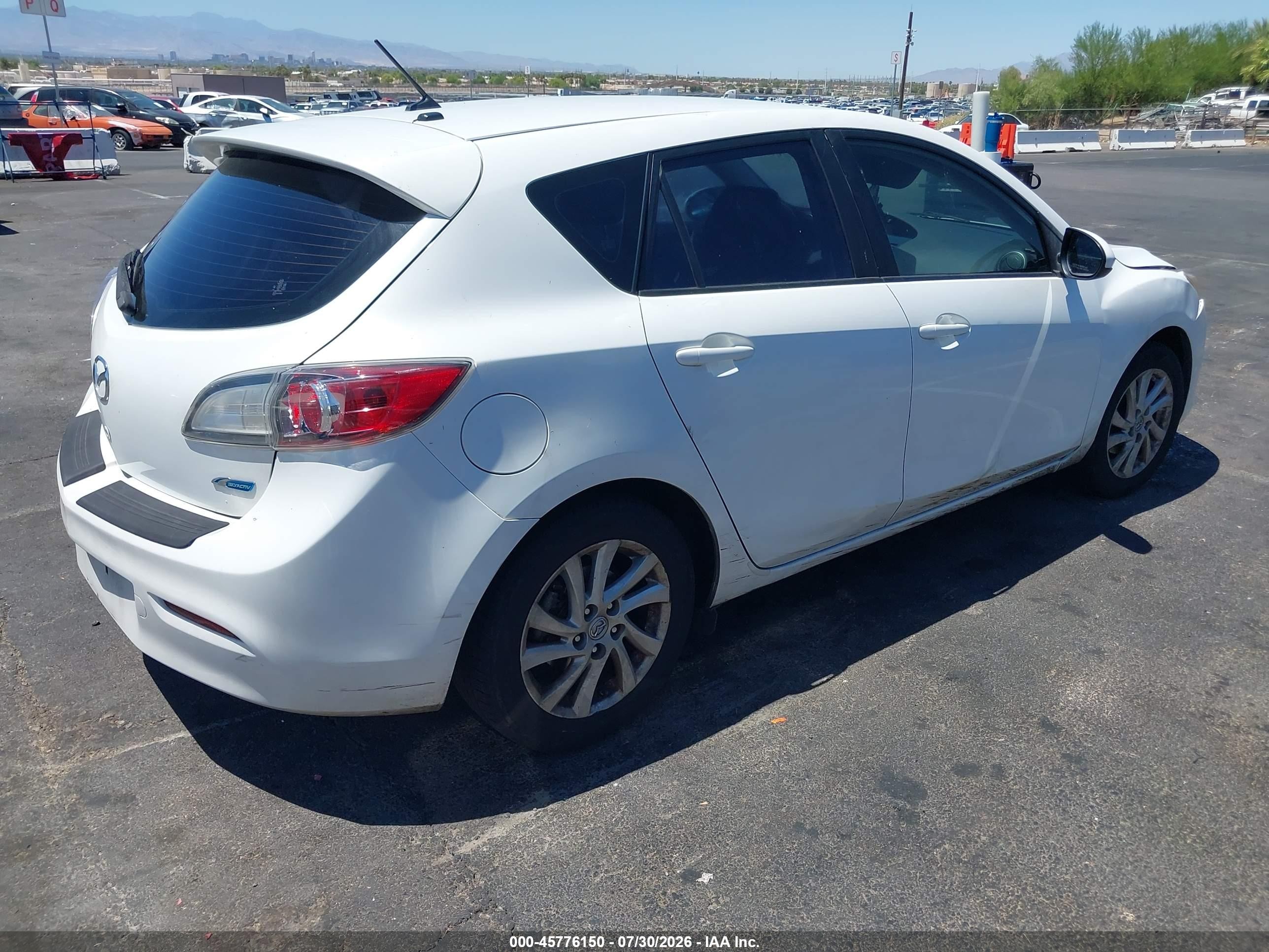 2012 Mazda Mazda3 I Touring White vin: JM1BL1L84C1699719