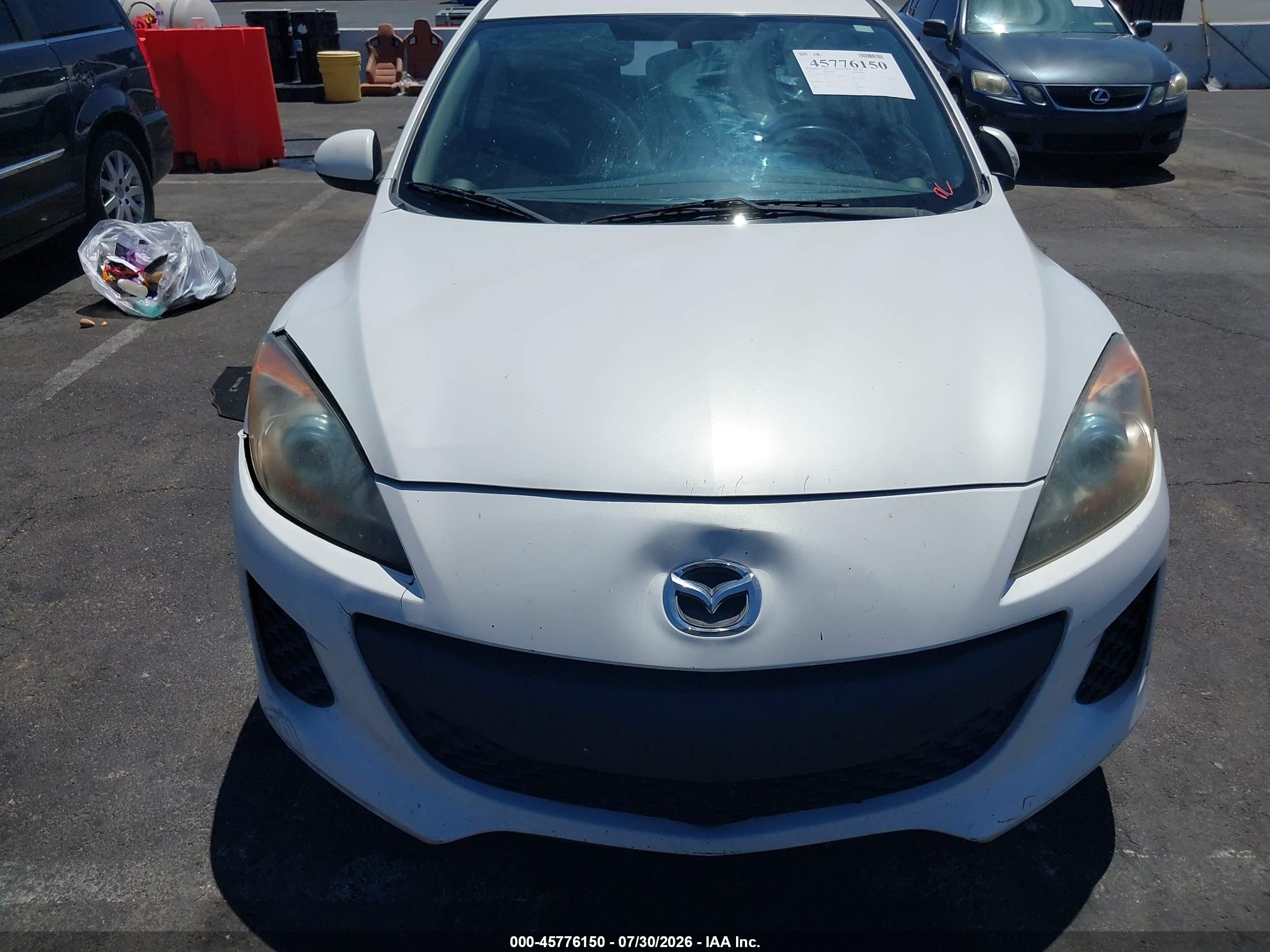 2012 Mazda Mazda3 I Touring White vin: JM1BL1L84C1699719