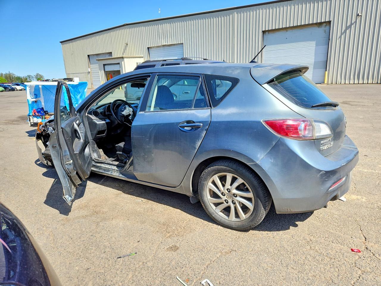 2012 Mazda 3 I Серебряный vin: JM1BL1L85C1618081