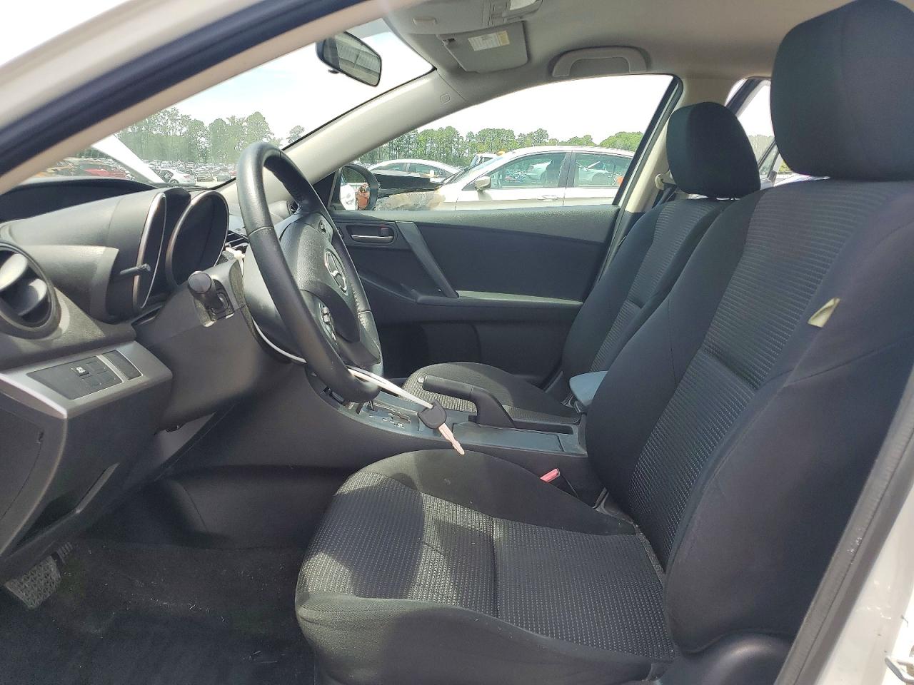 2012 Mazda 3 I White vin: JM1BL1L86C1522198