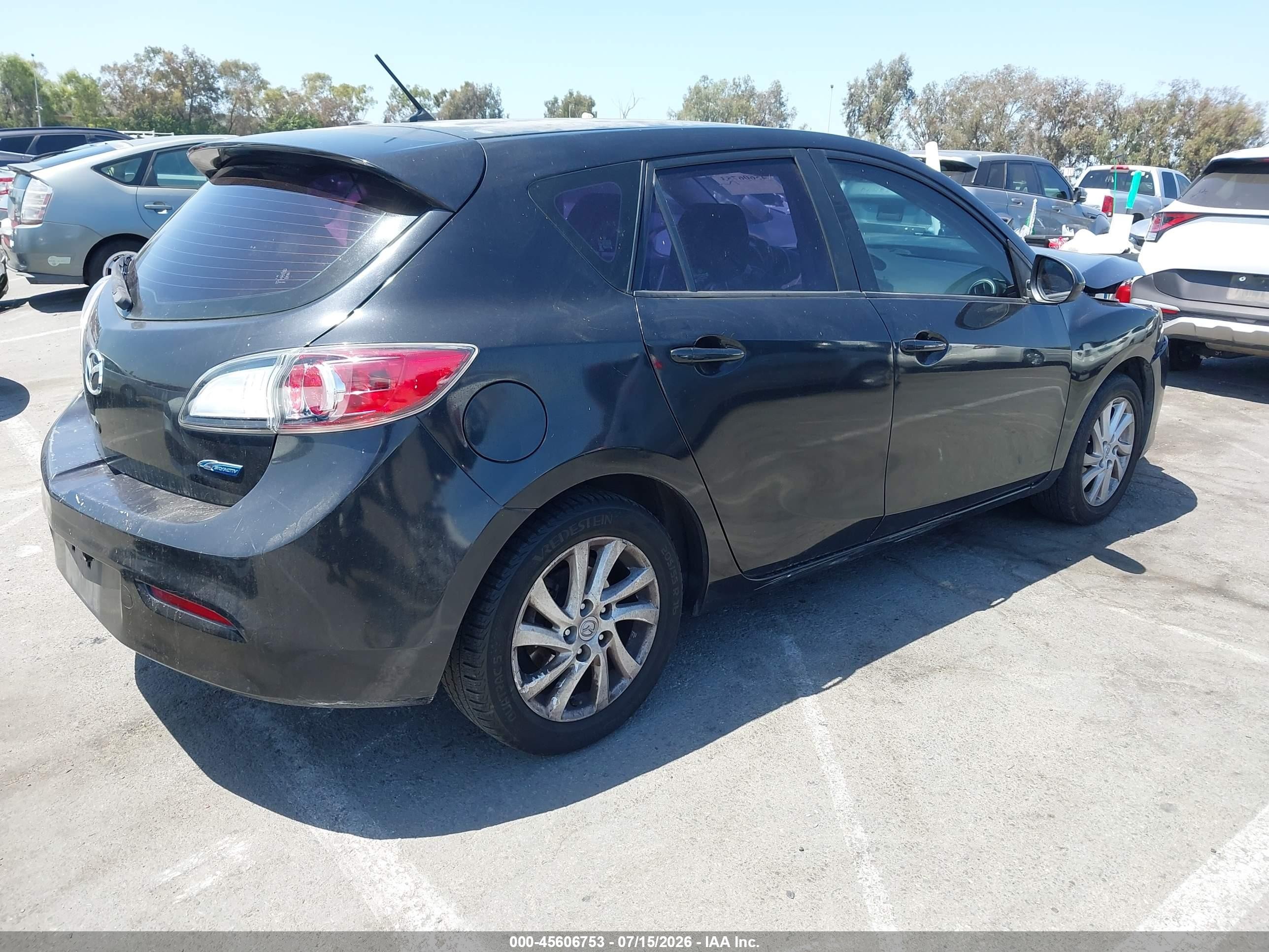 2012 Mazda Mazda3 I Touring Black vin: JM1BL1L86C1610457