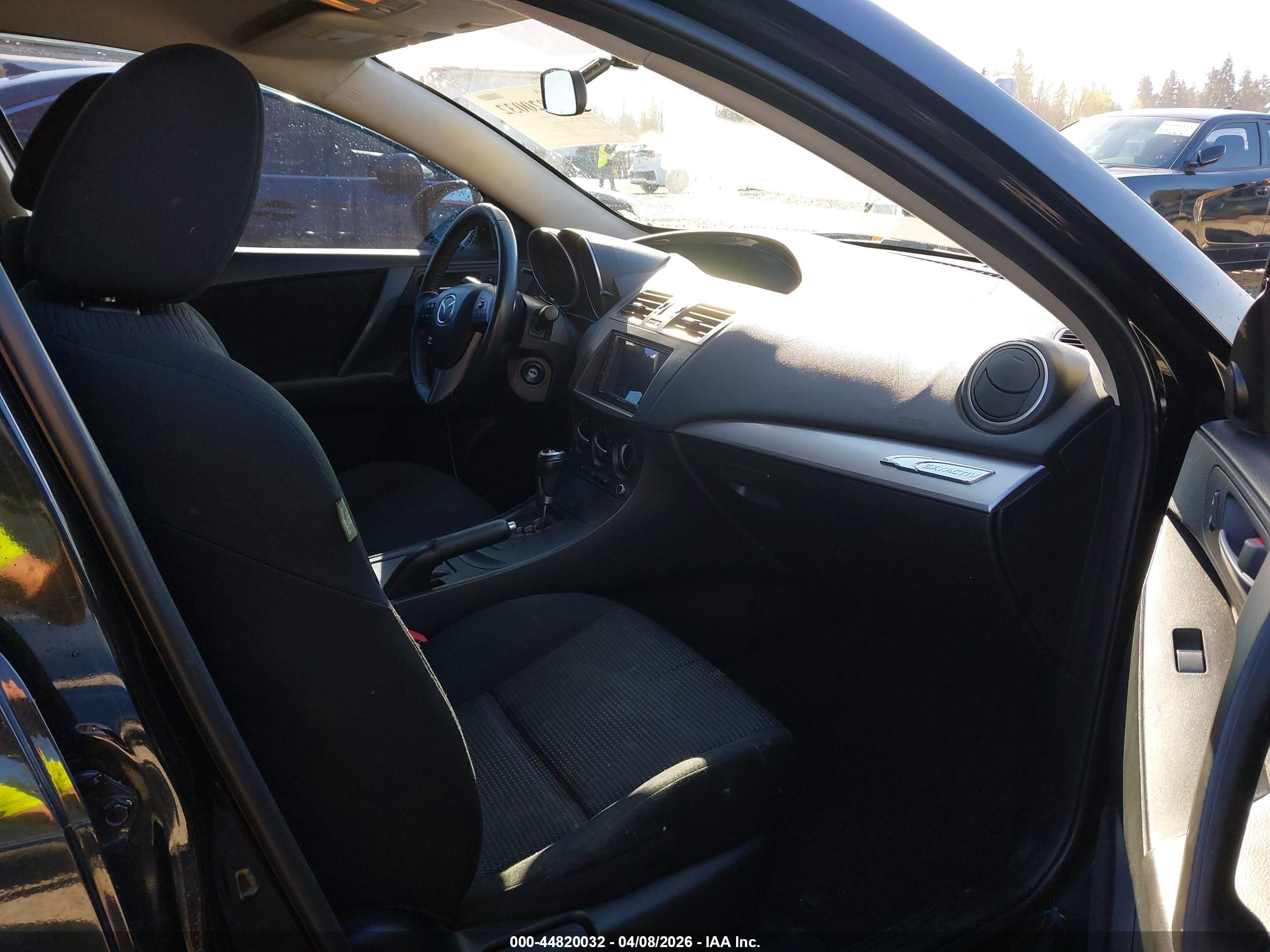 2012 Mazda Mazda3 I Touring Black vin: JM1BL1L86C1631518