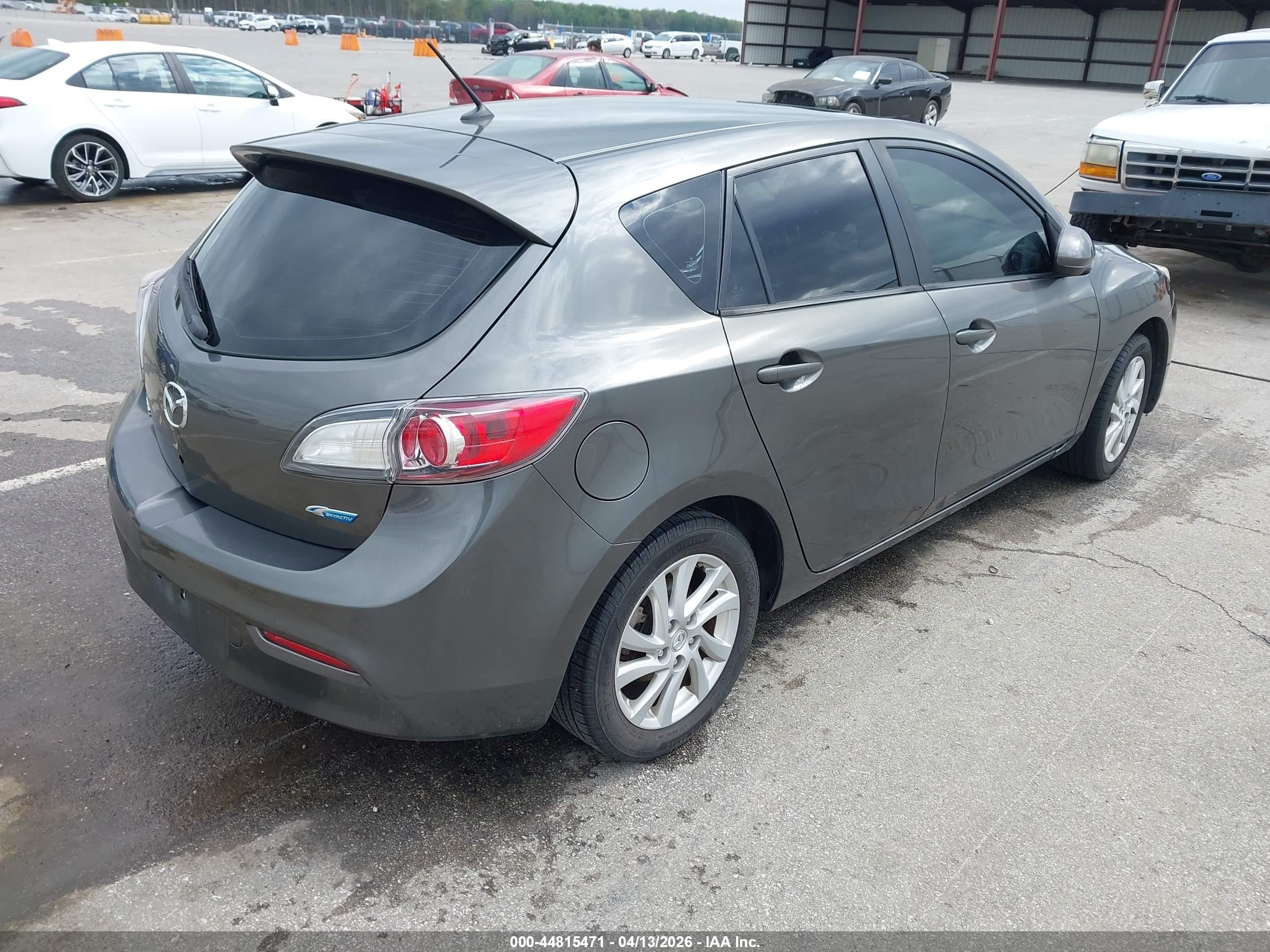 2012 Mazda Mazda3 I Touring Gray vin: JM1BL1L86C1636573