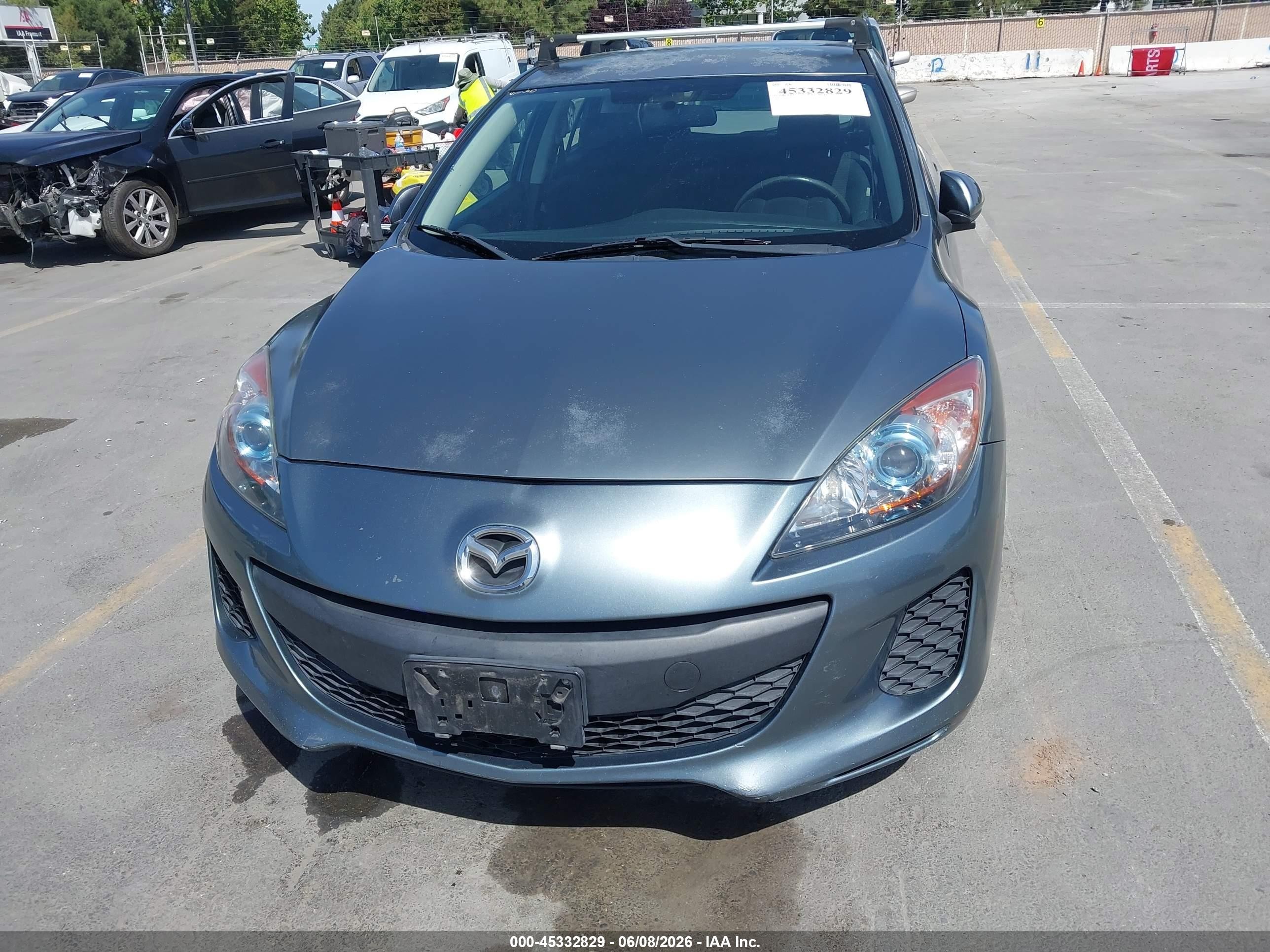 2012 Mazda Mazda3 I Touring Blue vin: JM1BL1L86C1653082