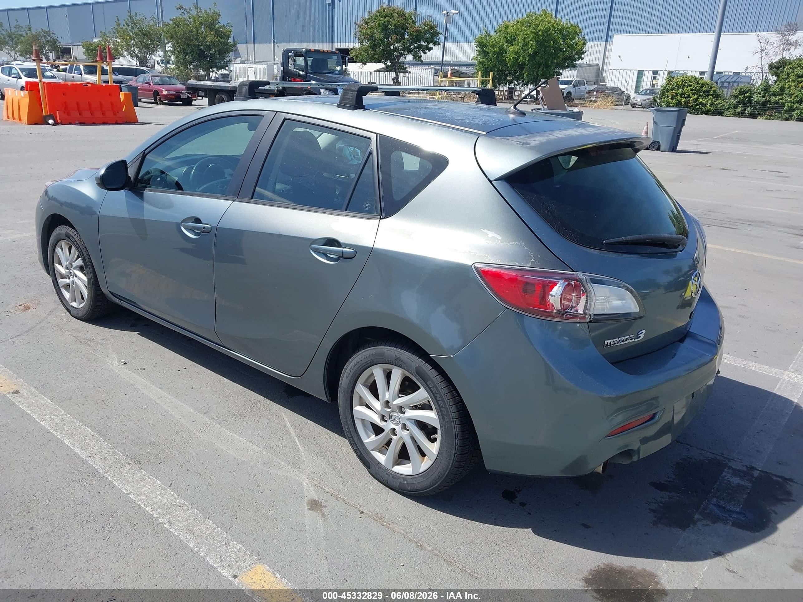 2012 Mazda Mazda3 I Touring Blue vin: JM1BL1L86C1653082