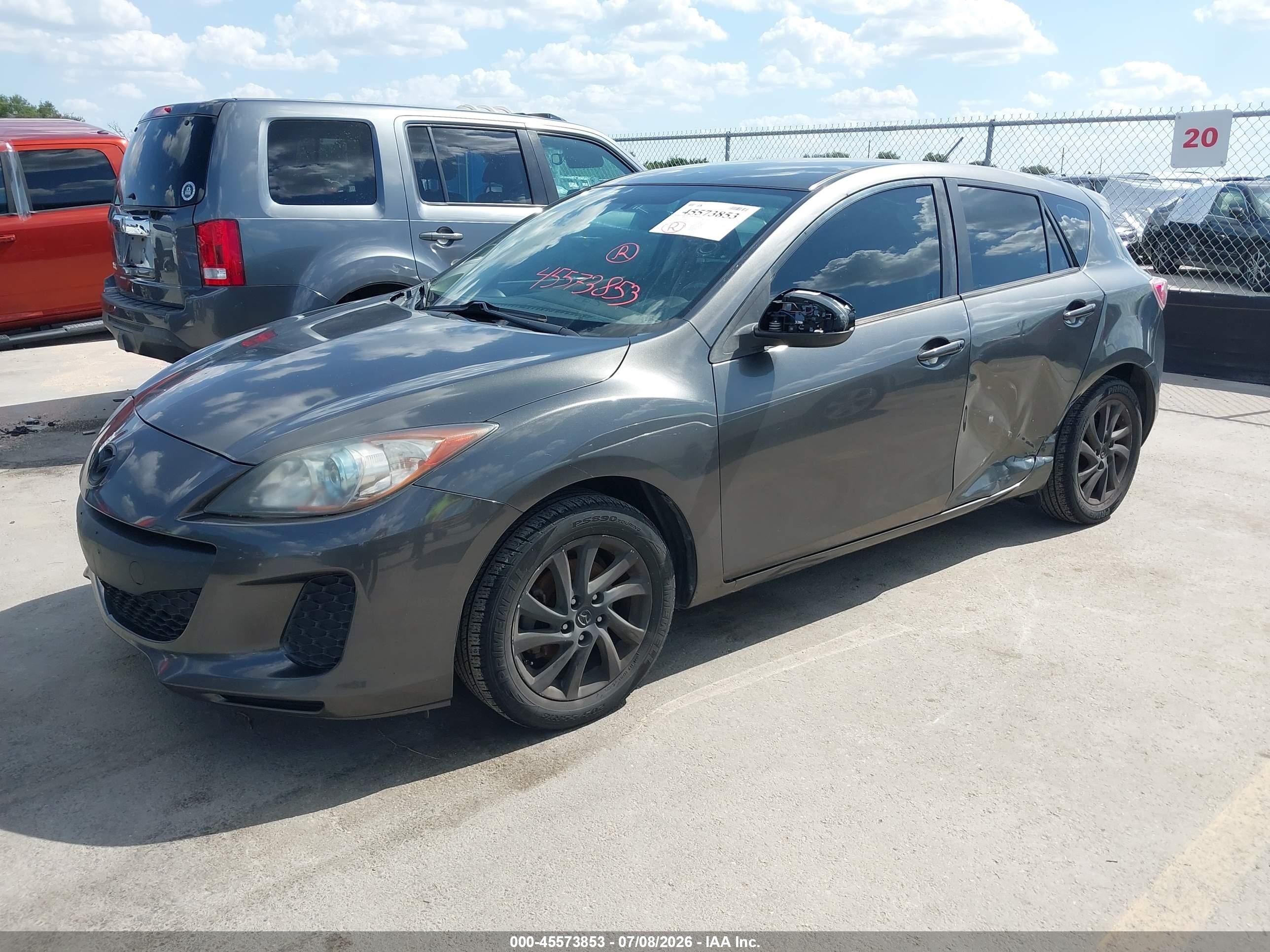 2012 Mazda Mazda3 I Touring Gray vin: JM1BL1L86C1657682