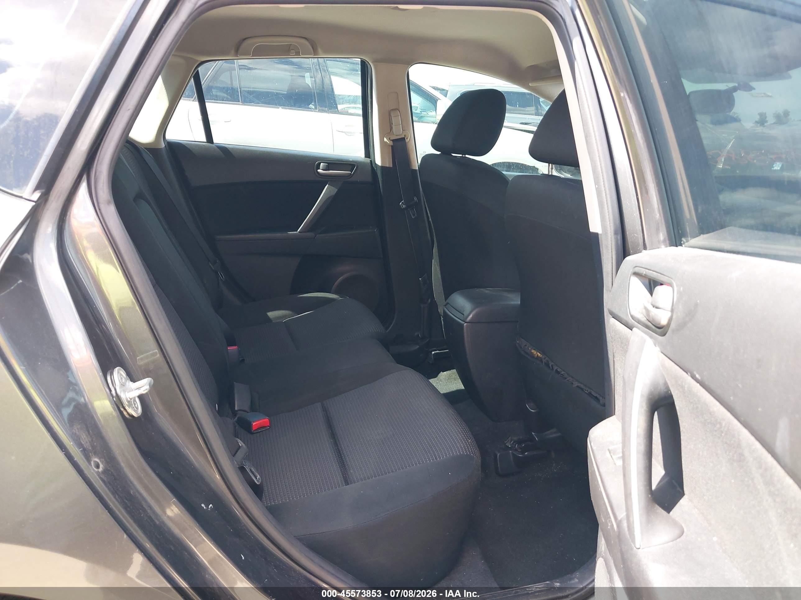 2012 Mazda Mazda3 I Touring Gray vin: JM1BL1L86C1657682