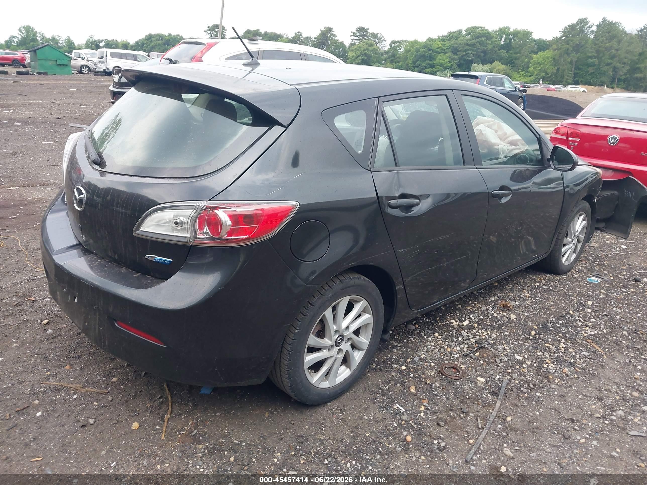 2013 Mazda Mazda3 I Touring Black vin: JM1BL1L87D1713856