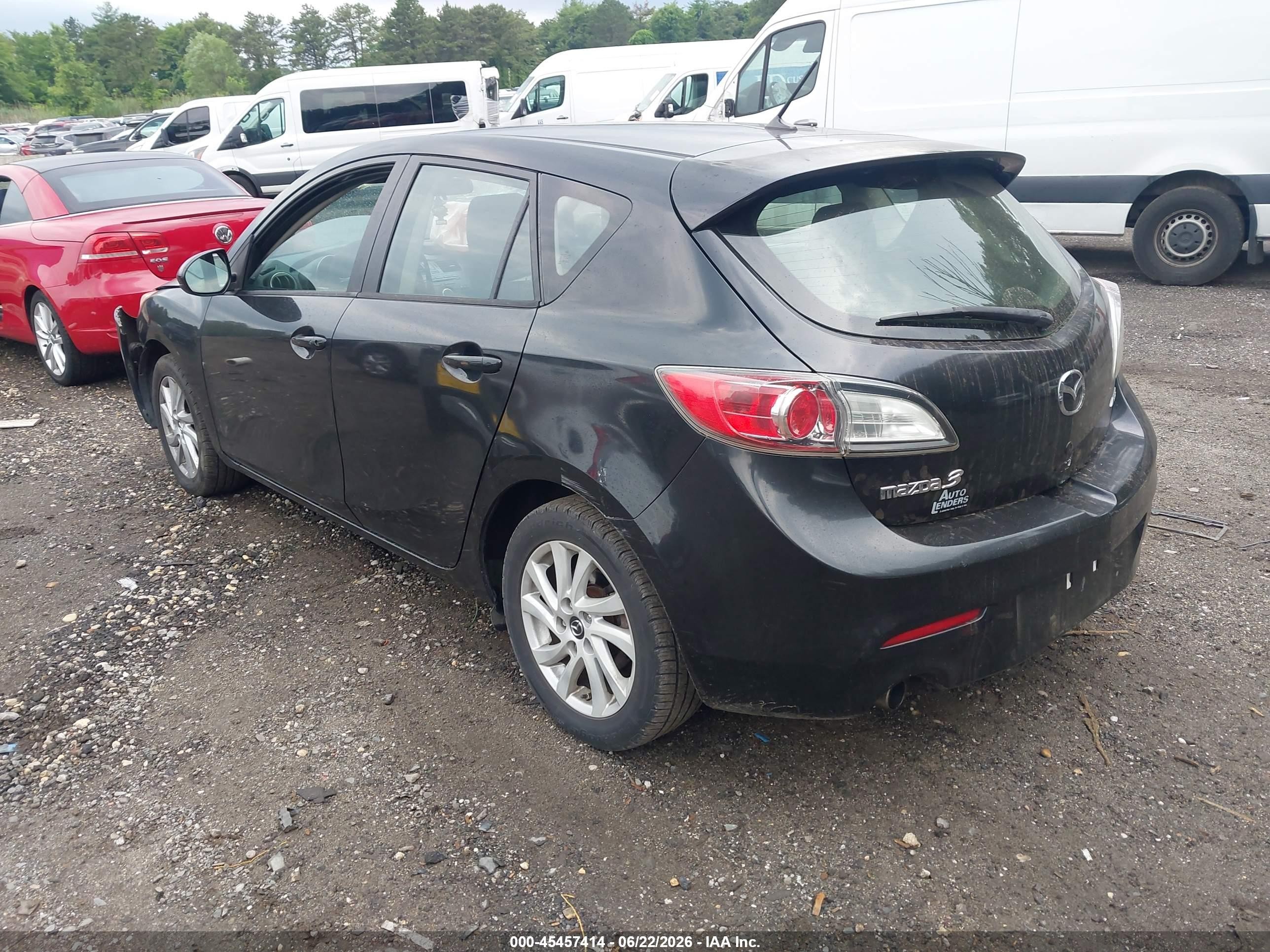 2013 Mazda Mazda3 I Touring Black vin: JM1BL1L87D1713856
