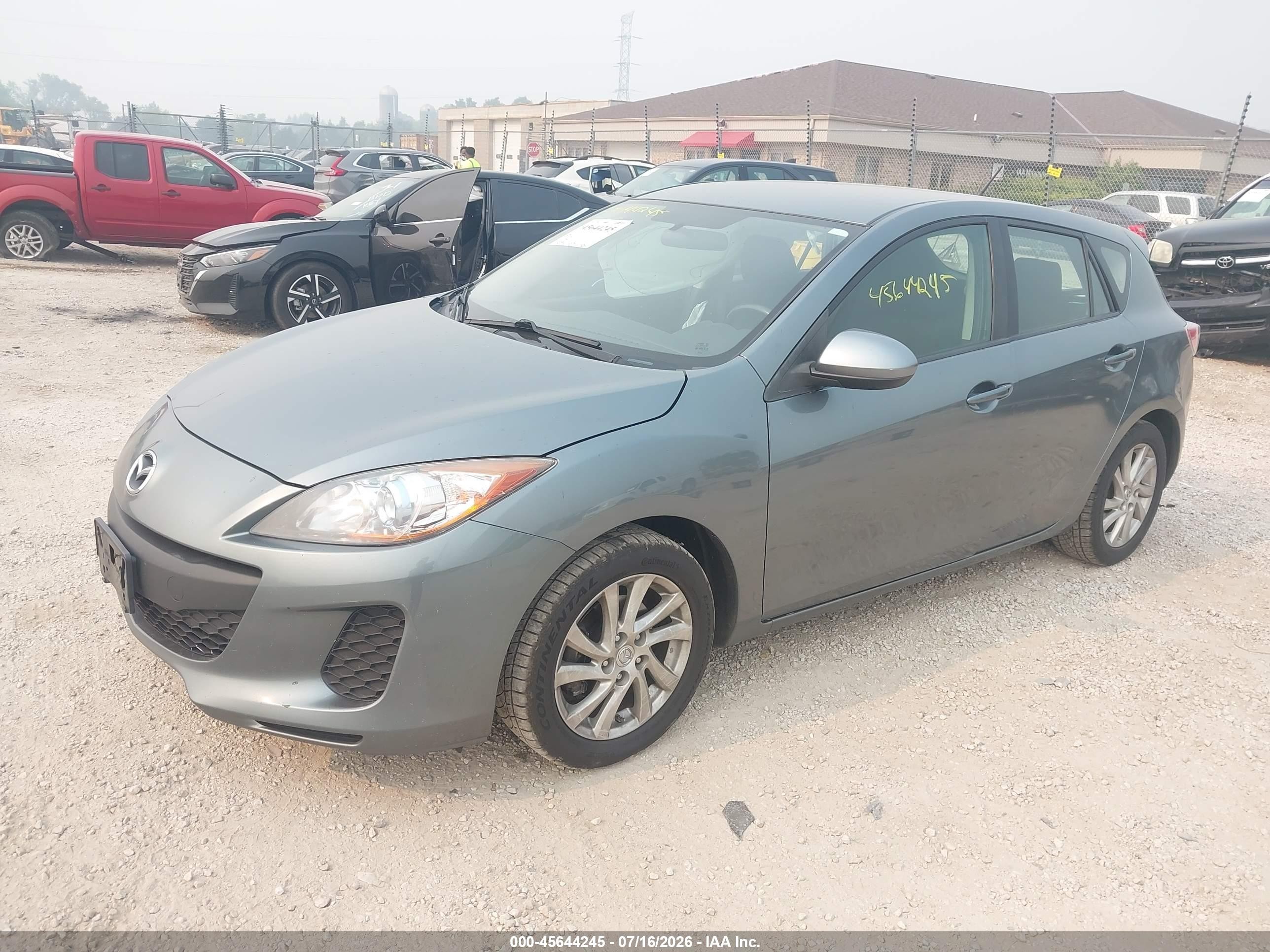 2012 Mazda Mazda3 I Touring Gray vin: JM1BL1L88C1613957