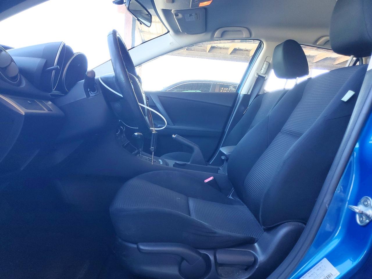 2012 Mazda 3 I Blue vin: JM1BL1L8XC1558749