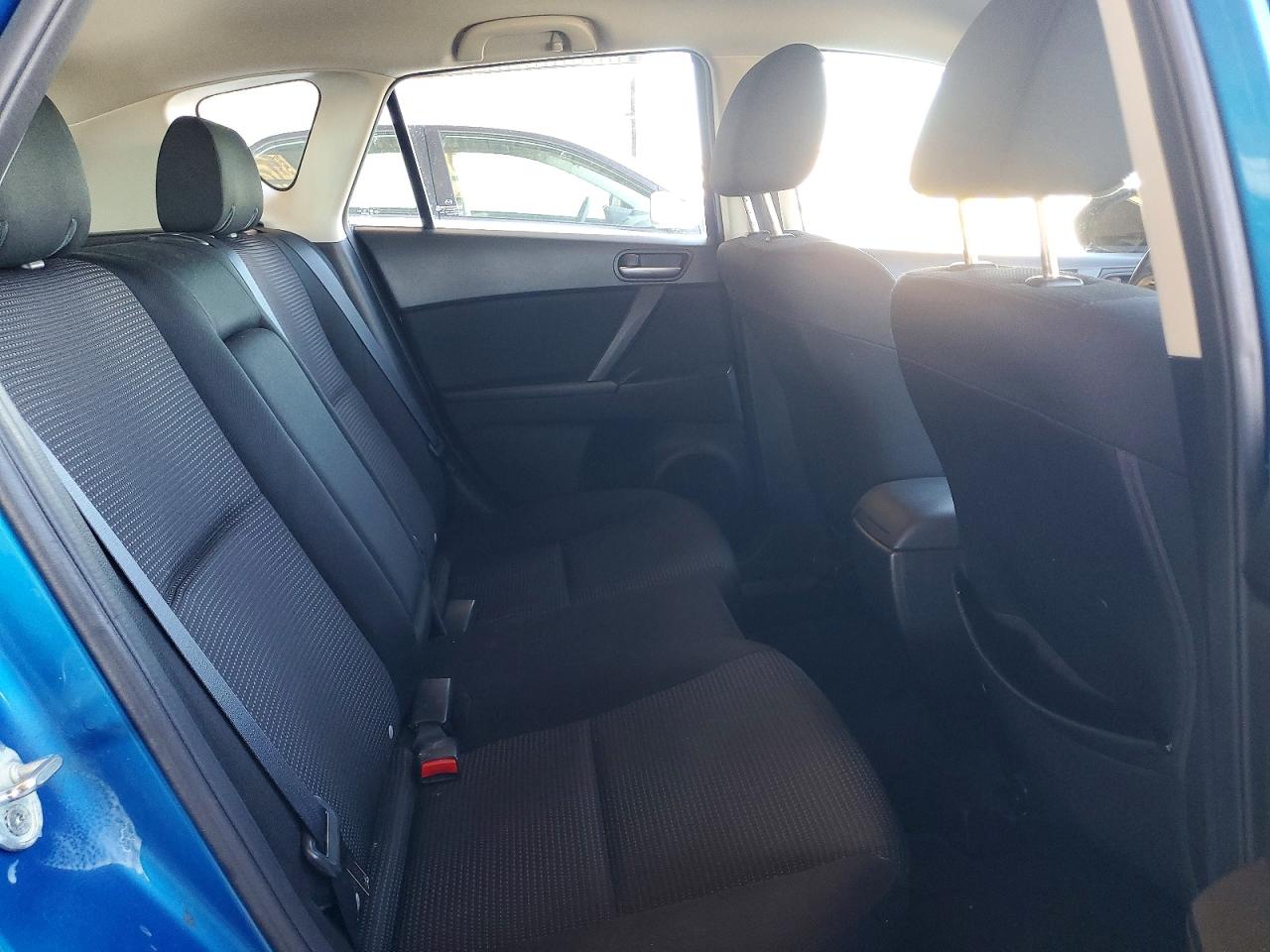 2012 Mazda 3 I Blue vin: JM1BL1L8XC1558749