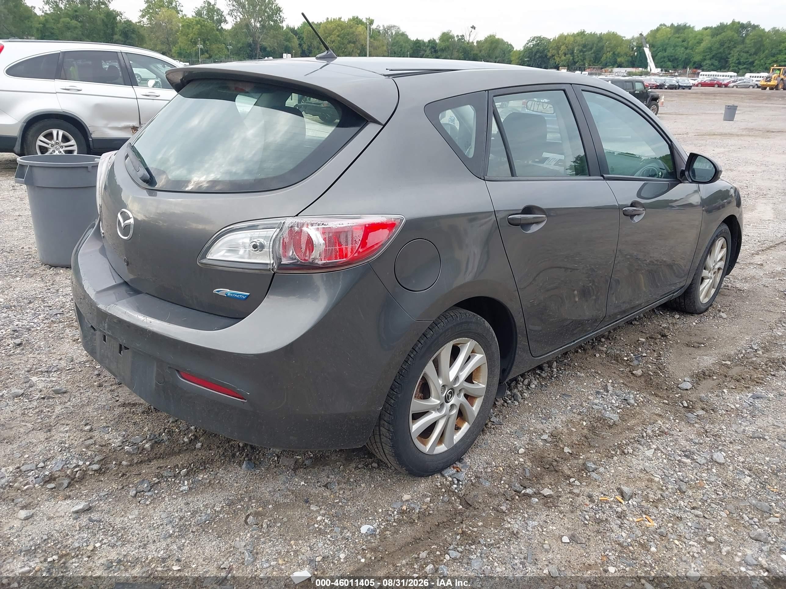2013 Mazda Mazda3 I Touring Серый vin: JM1BL1LP3D1782003