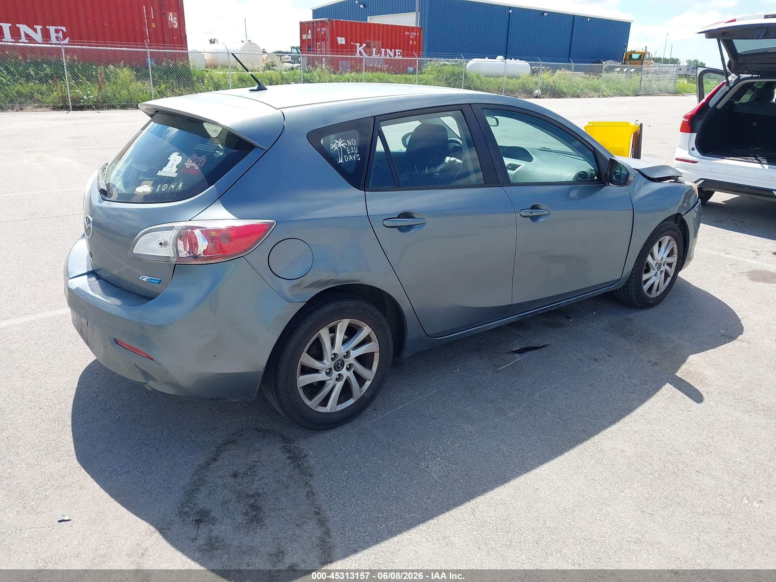 2013 Mazda Mazda3 I Touring Teal vin: JM1BL1LP4D1735966