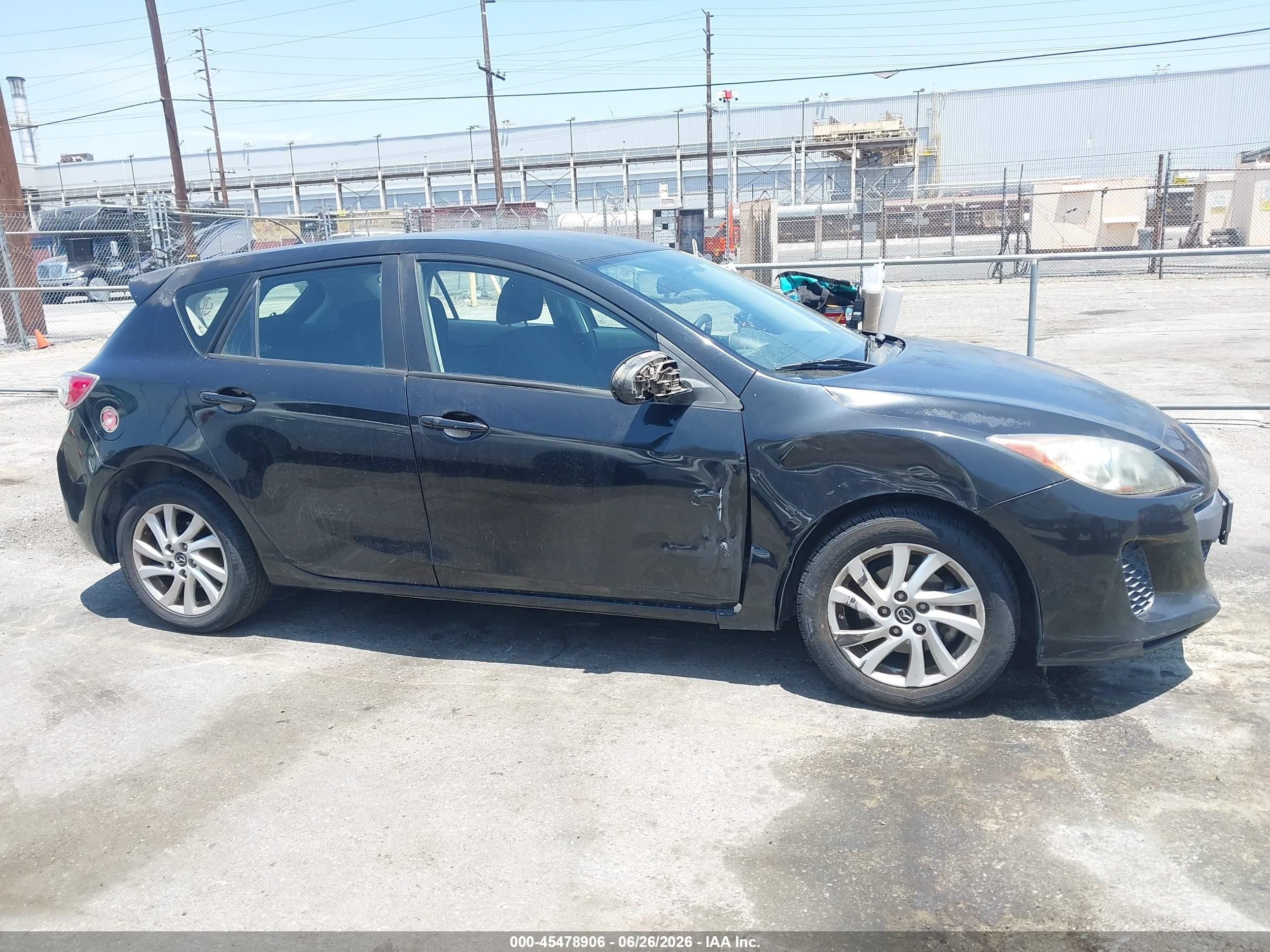 2013 Mazda Mazda3 I Touring Black vin: JM1BL1LP4D1763394