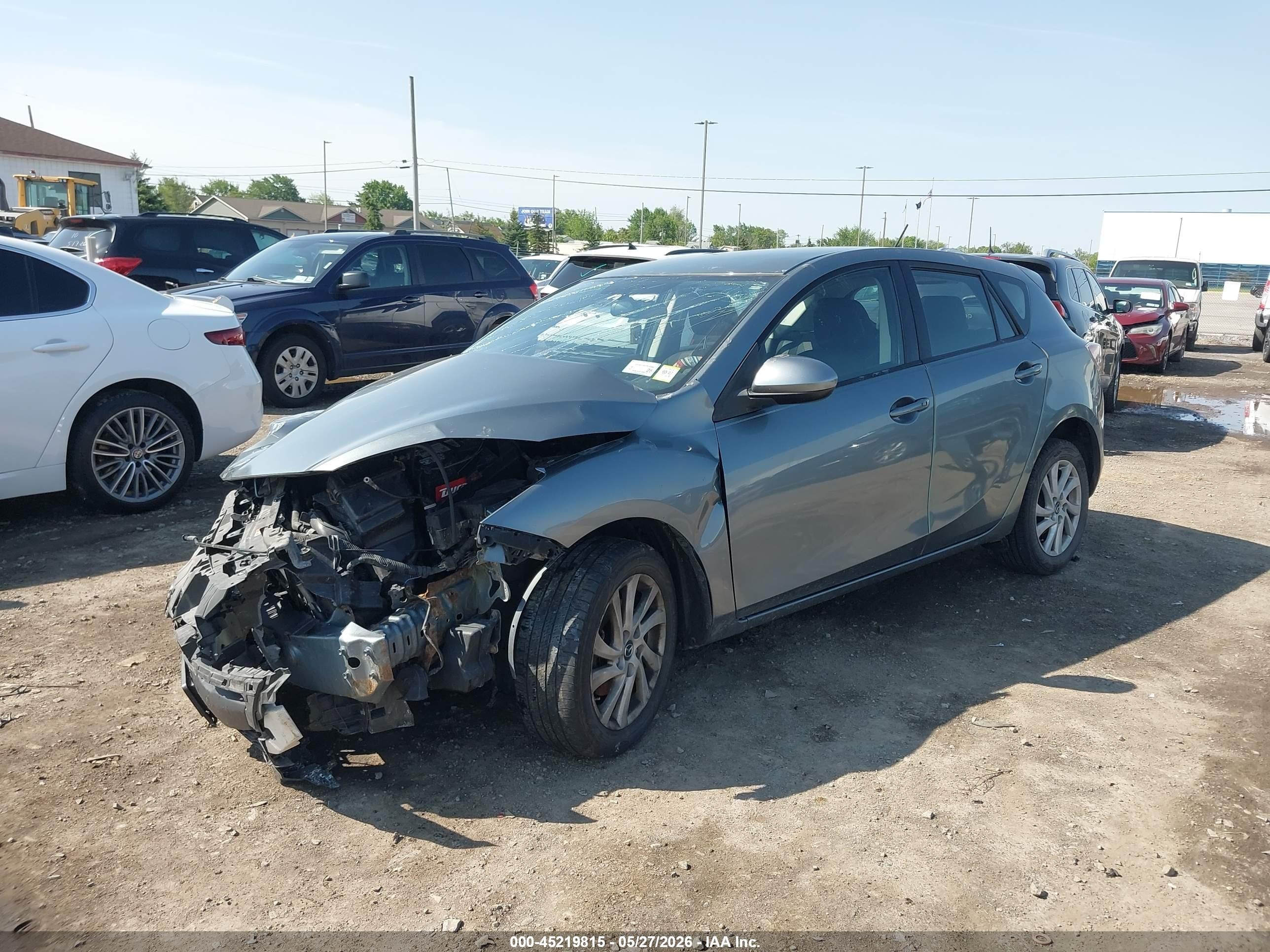 2013 Mazda Mazda3 I Touring Gray vin: JM1BL1LP7D1790041
