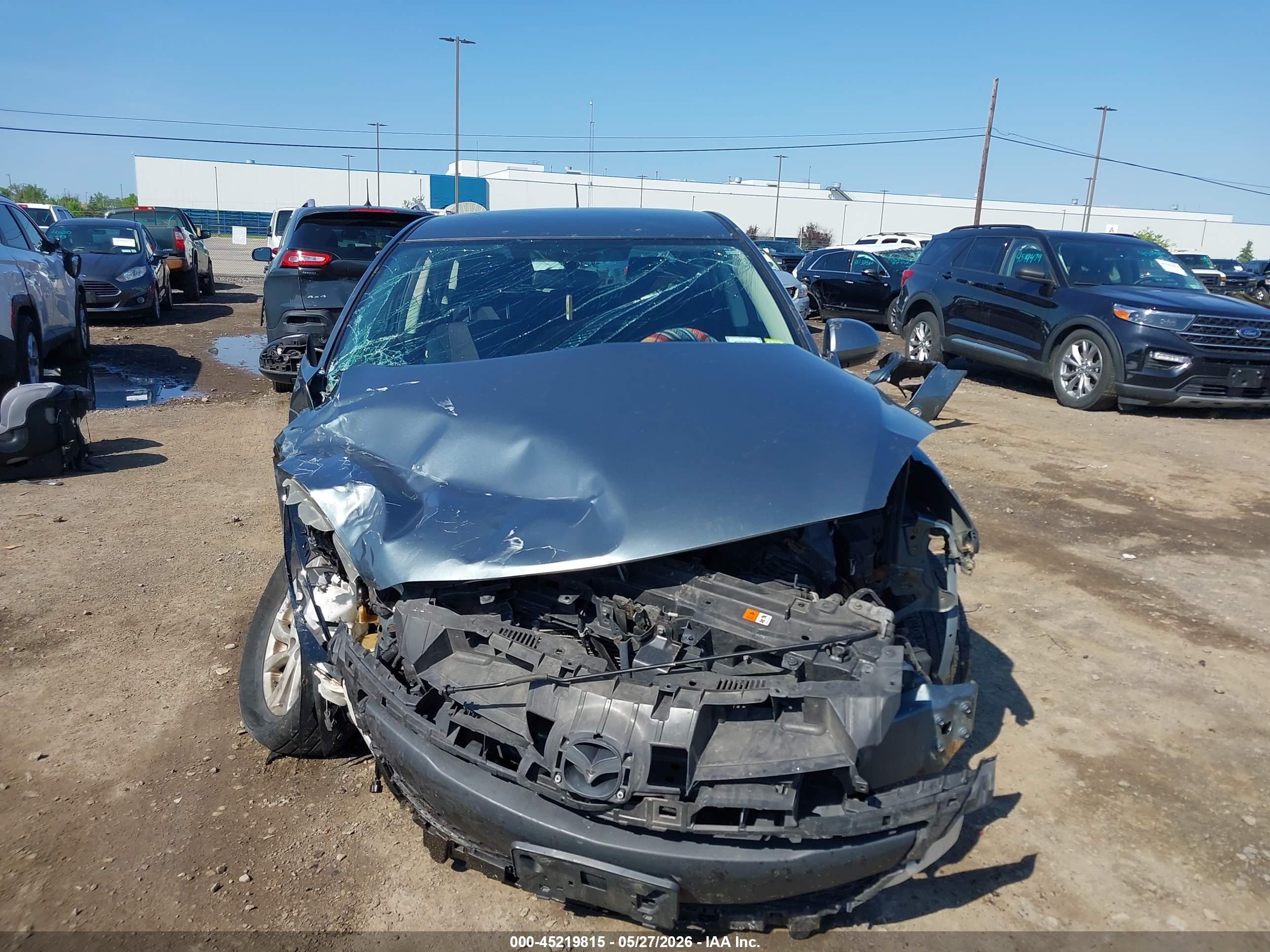 2013 Mazda Mazda3 I Touring Gray vin: JM1BL1LP7D1790041