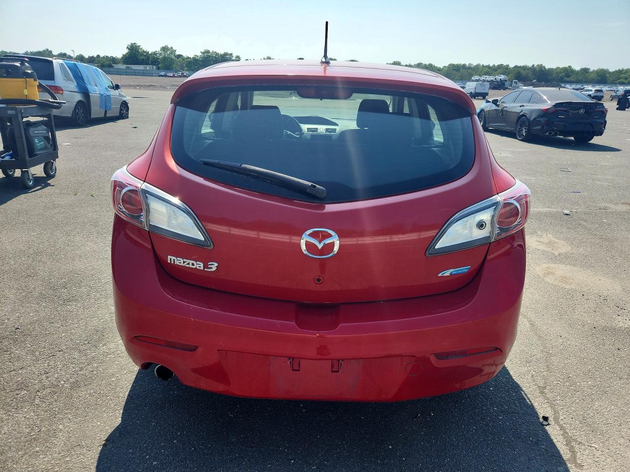 2013 Mazda 3 I Red vin: JM1BL1LP9D1755145