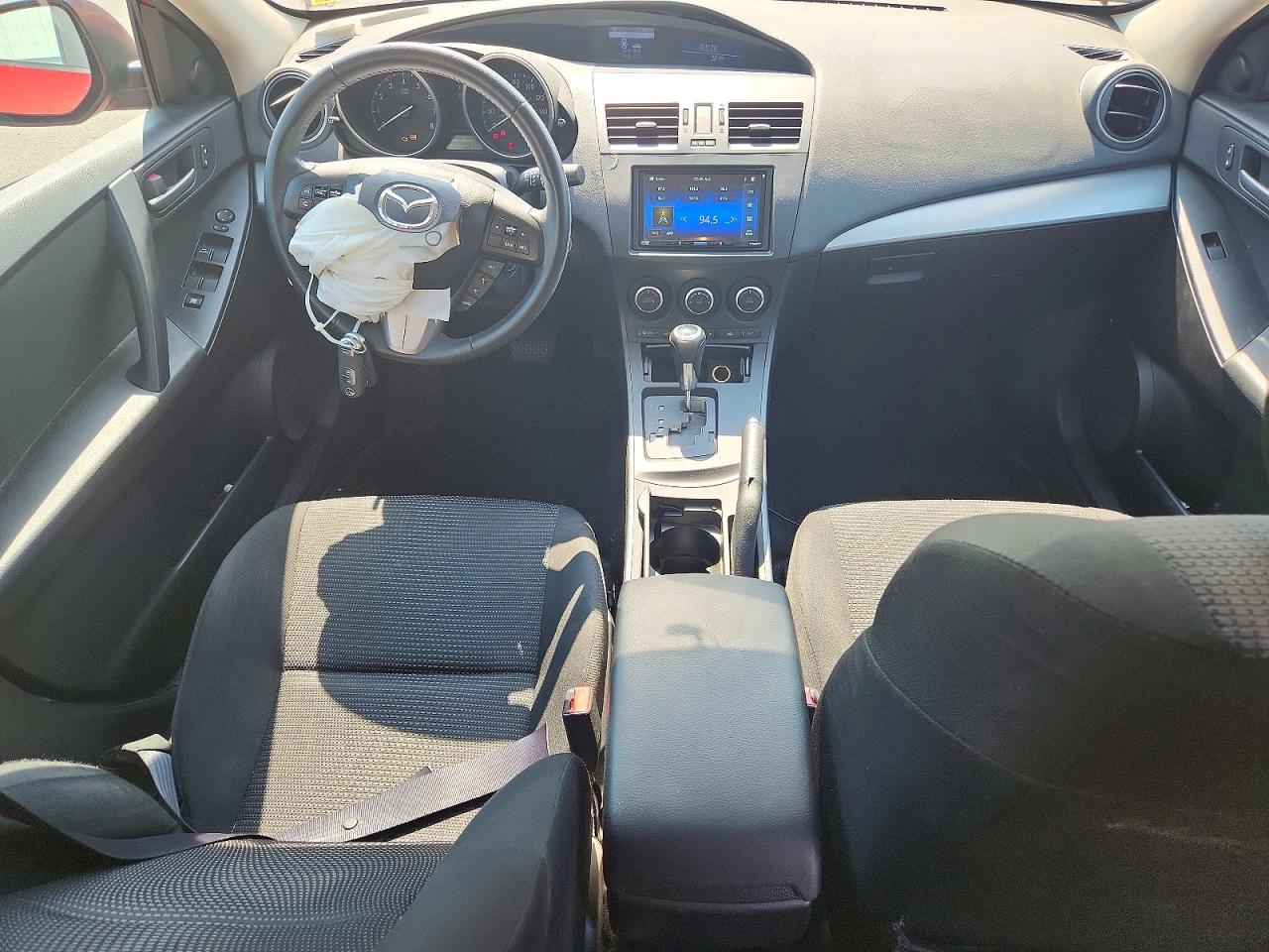 2013 Mazda 3 I Red vin: JM1BL1LP9D1755145