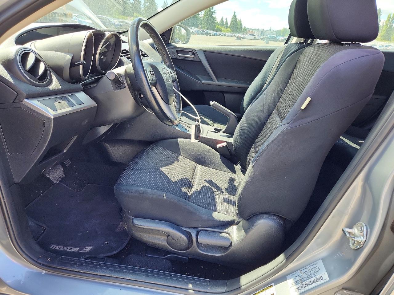 2013 Mazda 3 I Silver vin: JM1BL1LP9D1767697