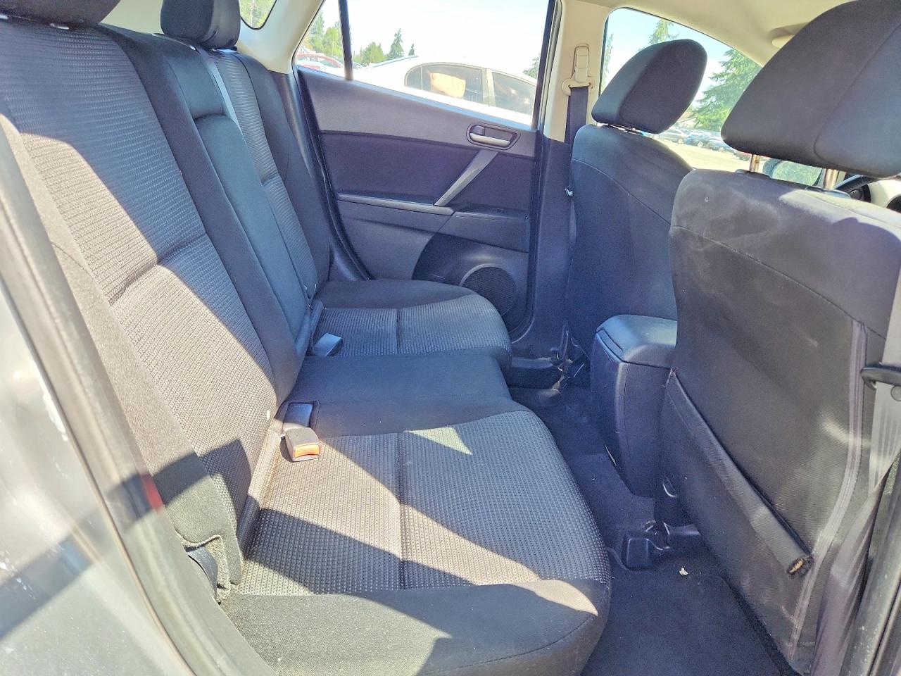 2013 Mazda 3 I Silver vin: JM1BL1LP9D1767697