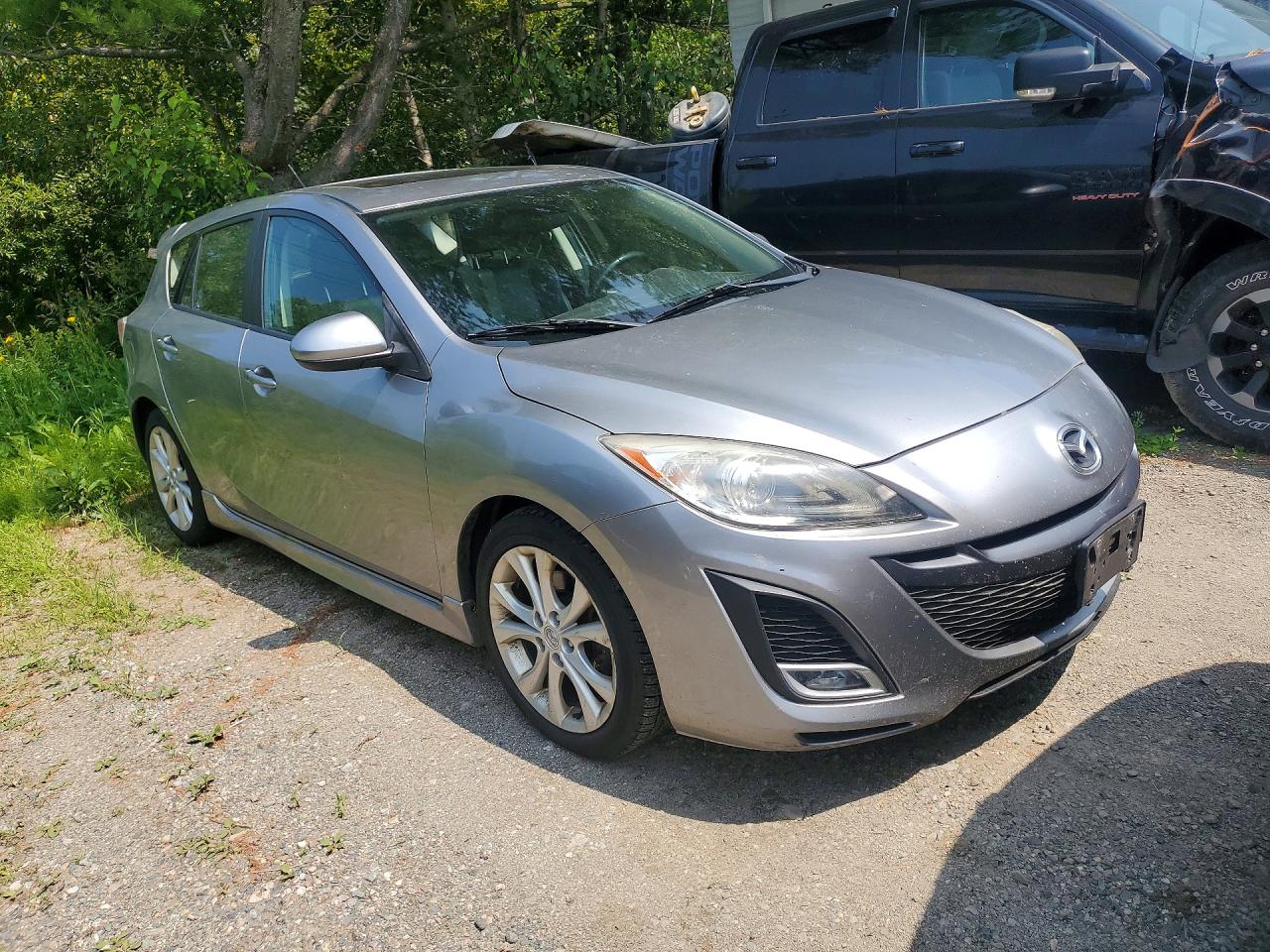 2011 Mazda 3 S Gray vin: JM1BL1M51B1369264