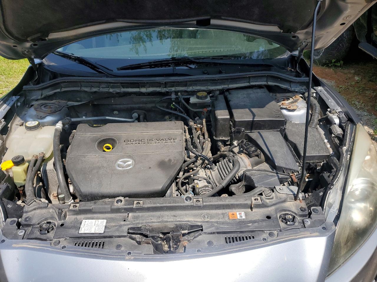 2011 Mazda 3 S Gray vin: JM1BL1M51B1369264