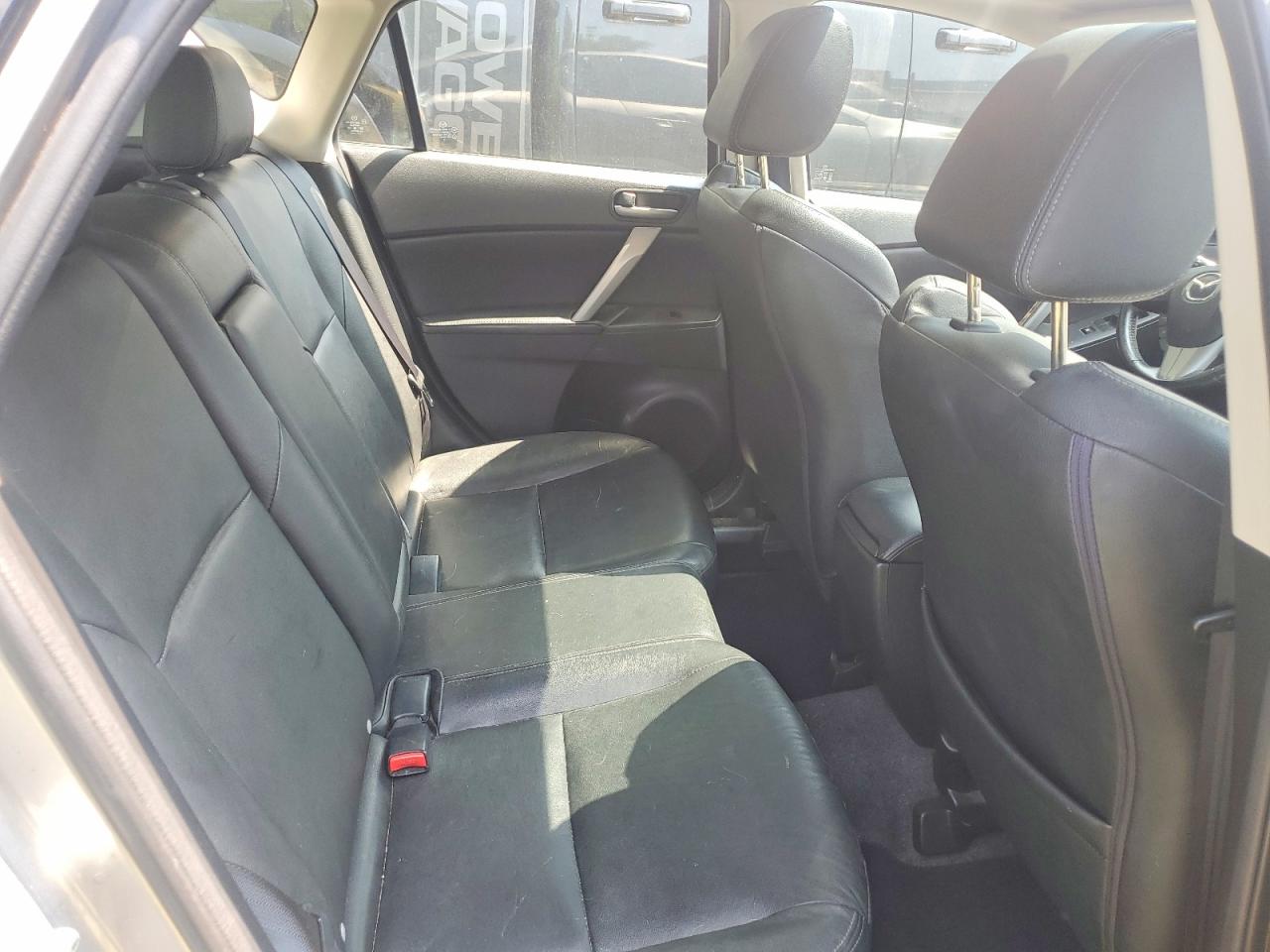 2011 Mazda 3 S Gray vin: JM1BL1M51B1369264
