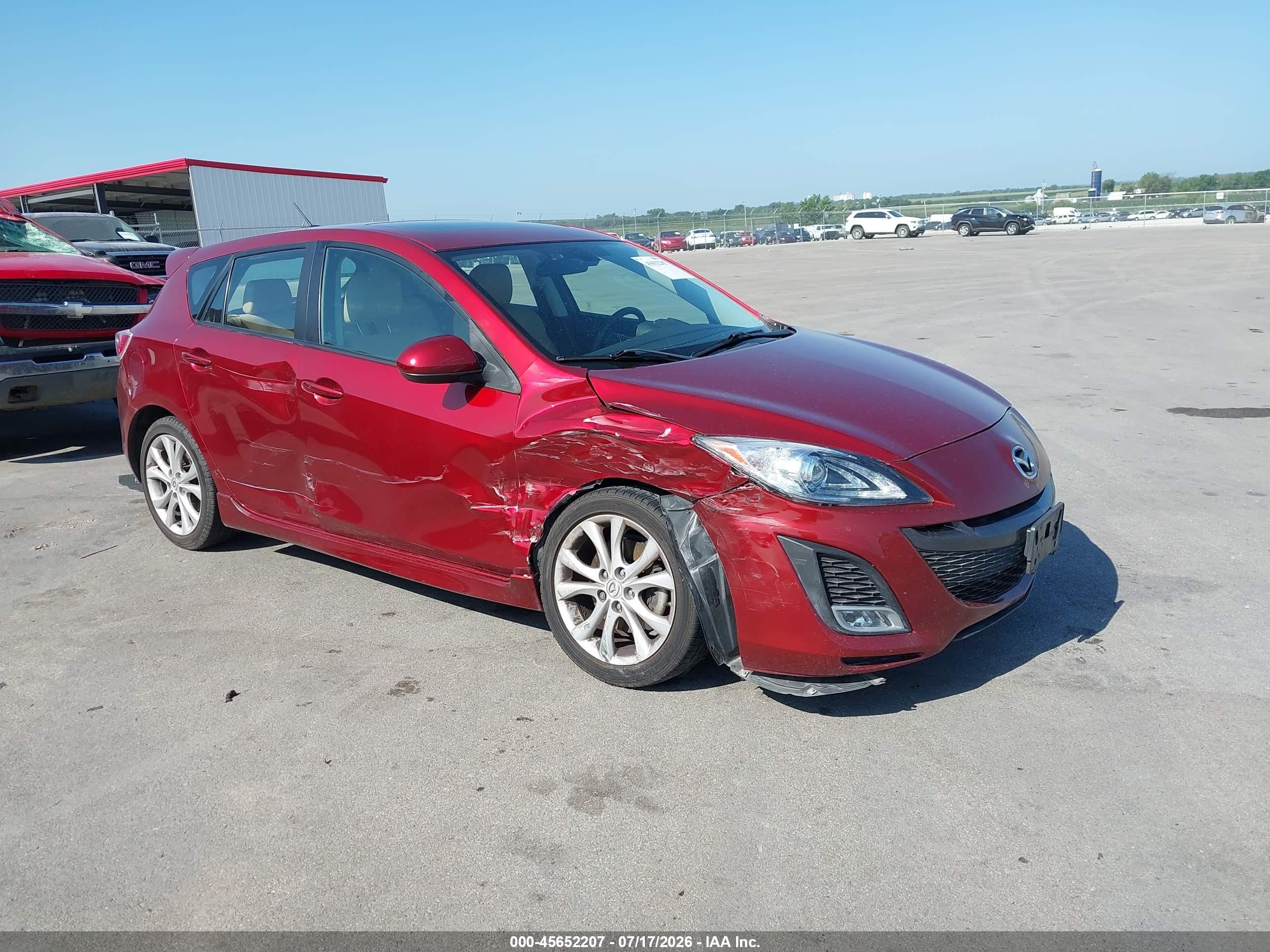 2011 Mazda Mazda3 S Grand Touring Maroon vin: JM1BL1M52B1435675