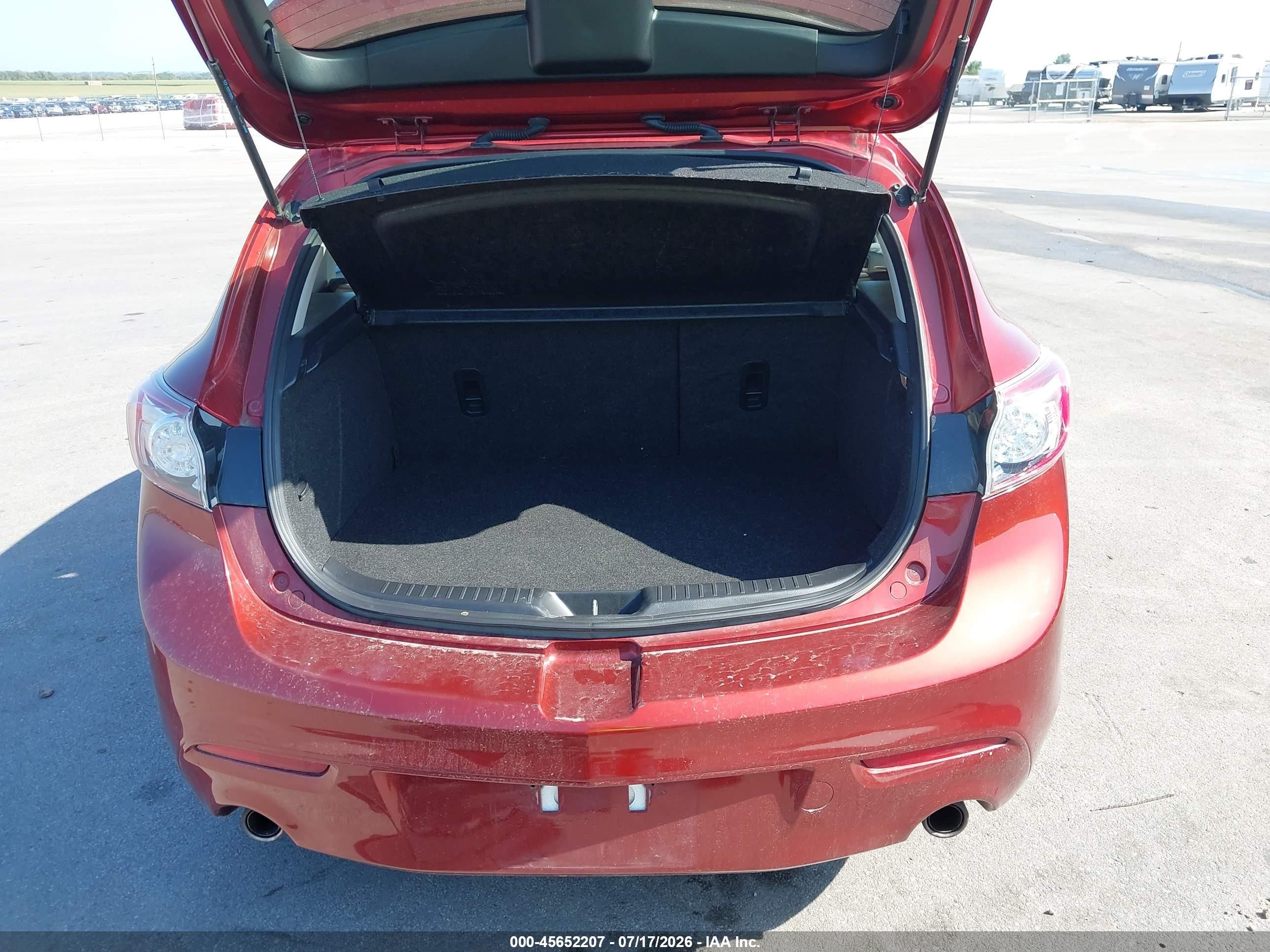 2011 Mazda Mazda3 S Grand Touring Maroon vin: JM1BL1M52B1435675