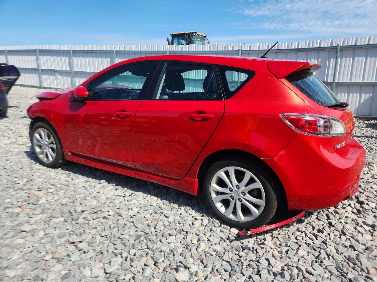 2011 Mazda 3 S Red vin: JM1BL1M53B1382548