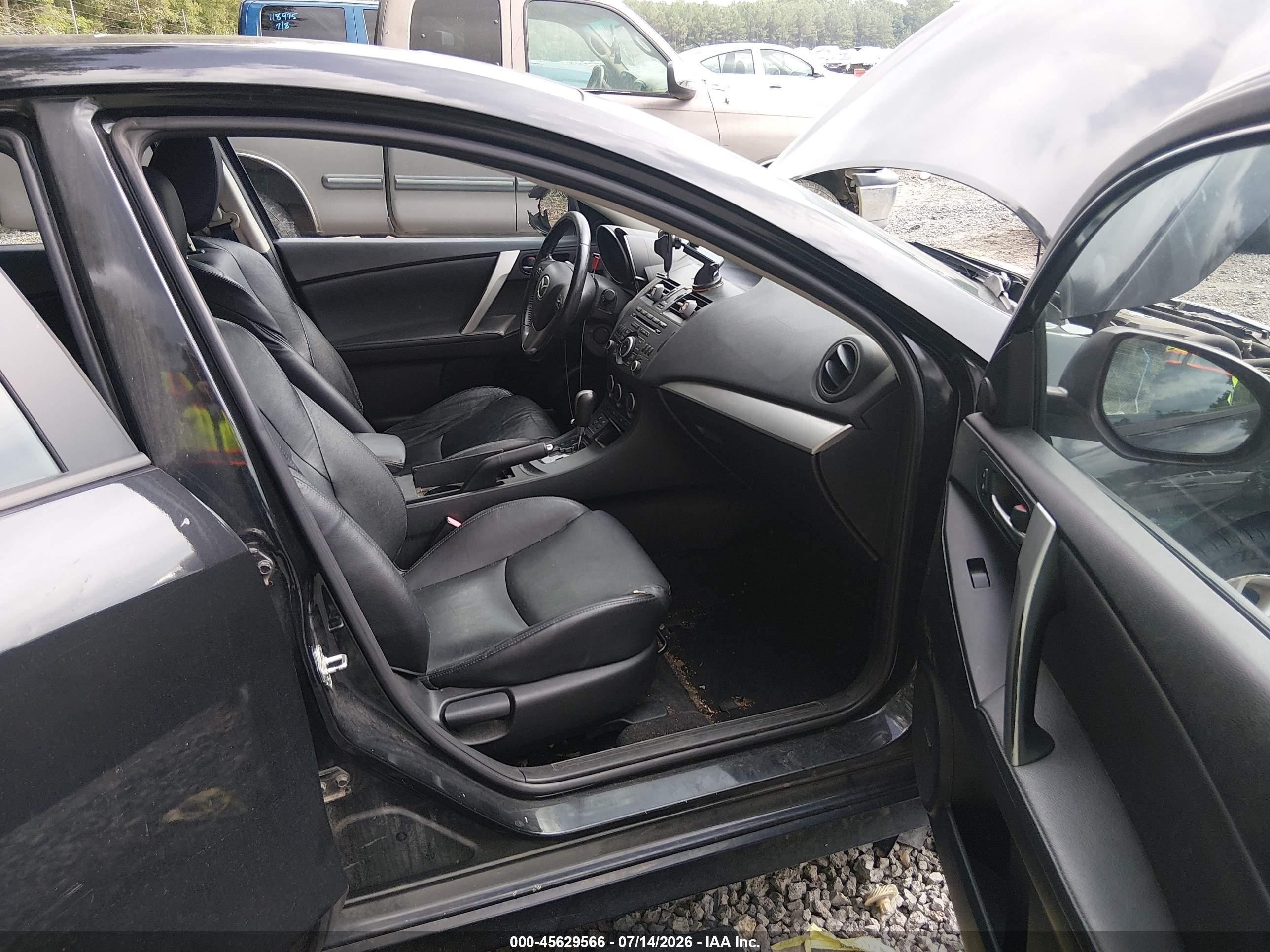 2012 Mazda Mazda3 S Grand Touring Black vin: JM1BL1M53C1541117