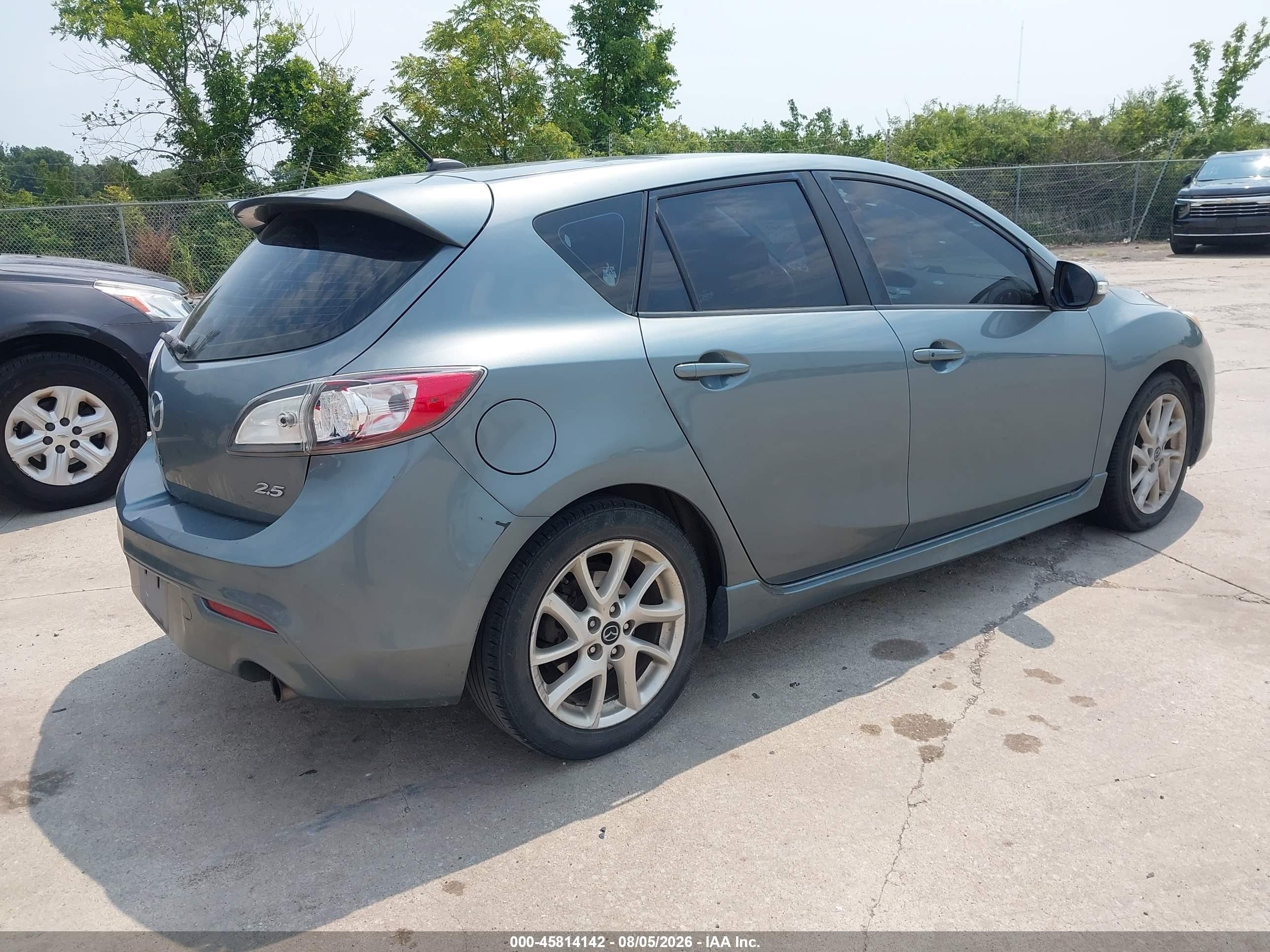 2013 Mazda Mazda3 S Grand Touring Gray vin: JM1BL1M56D1729552