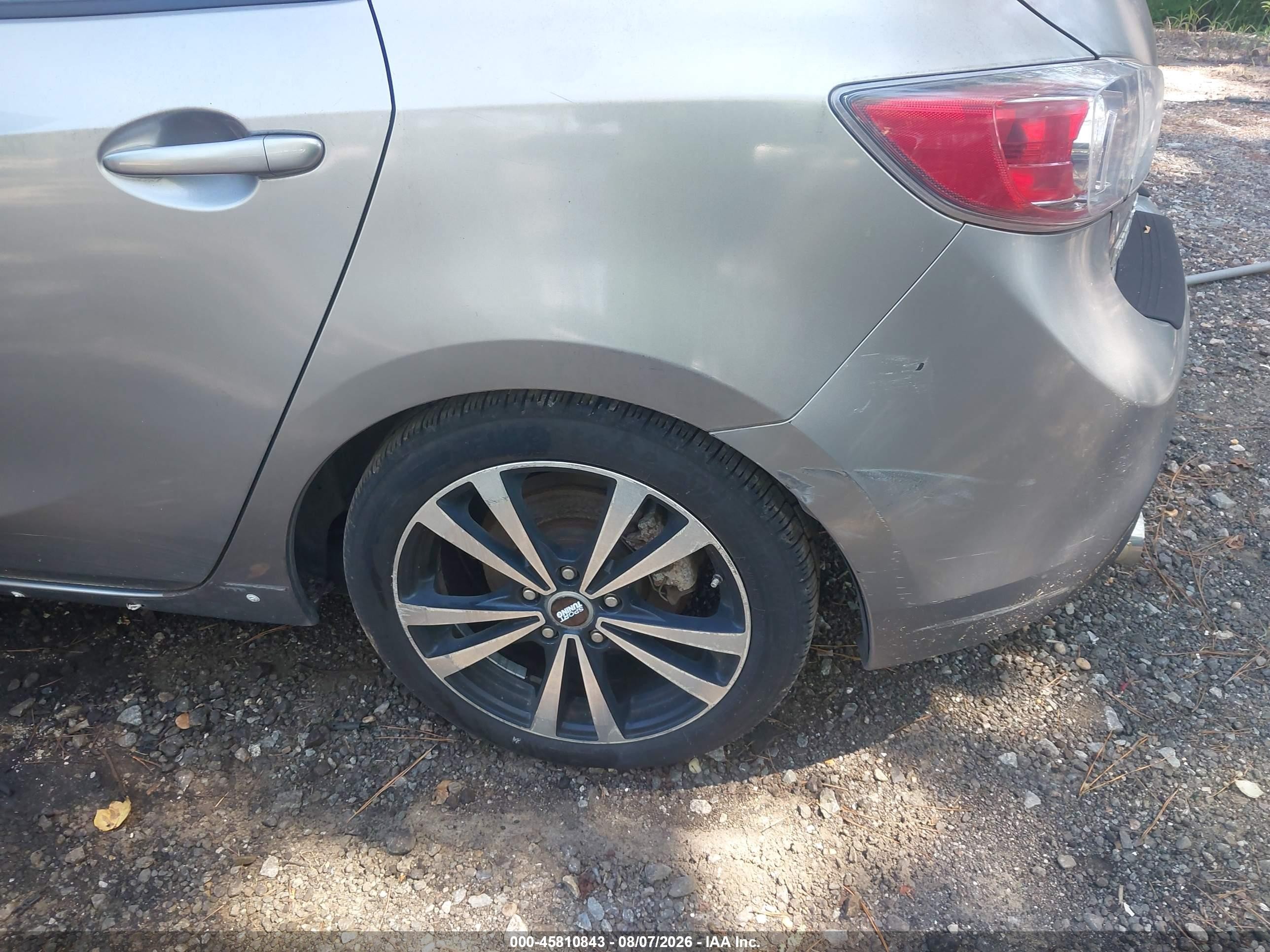 2011 Mazda Mazda3 S Grand Touring Gray vin: JM1BL1M57B1452620