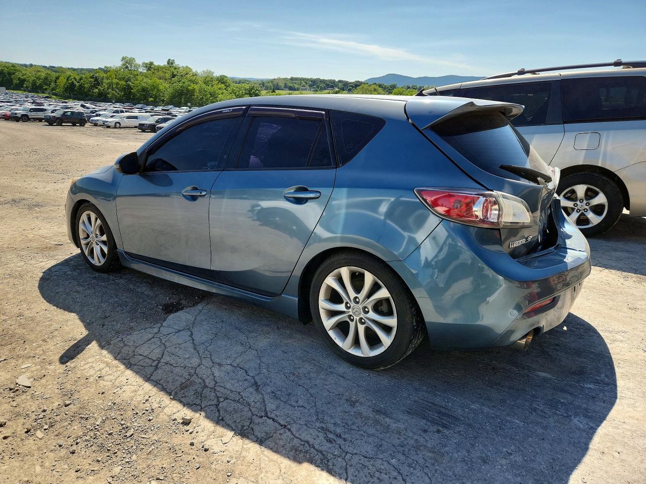 2011 Mazda 3 S Blue vin: JM1BL1M65B1401030