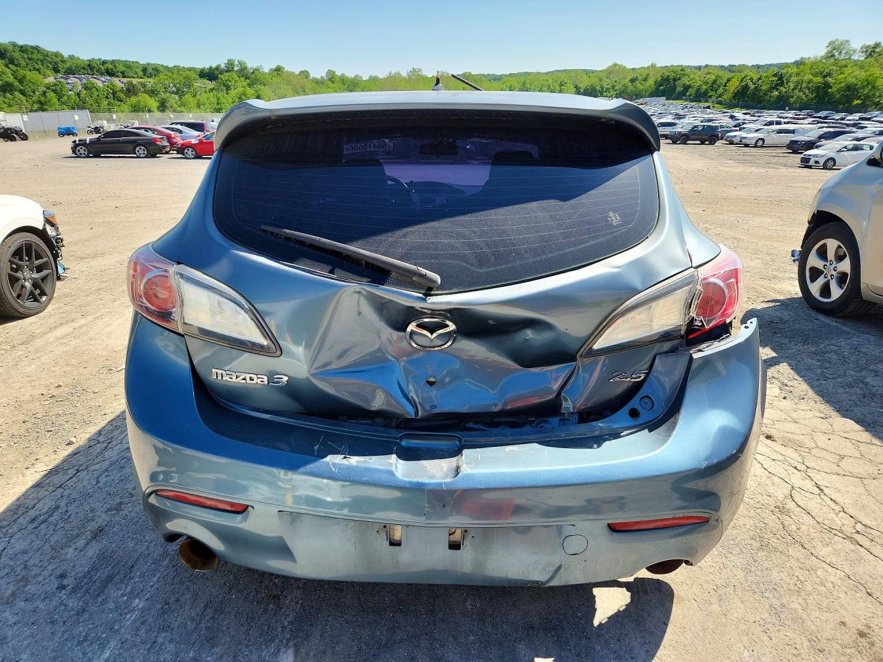 2011 Mazda 3 S Blue vin: JM1BL1M65B1401030