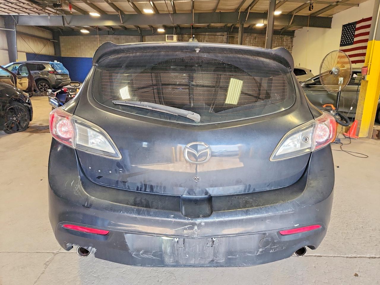 2011 Mazda 3 S Black vin: JM1BL1M68B1453719