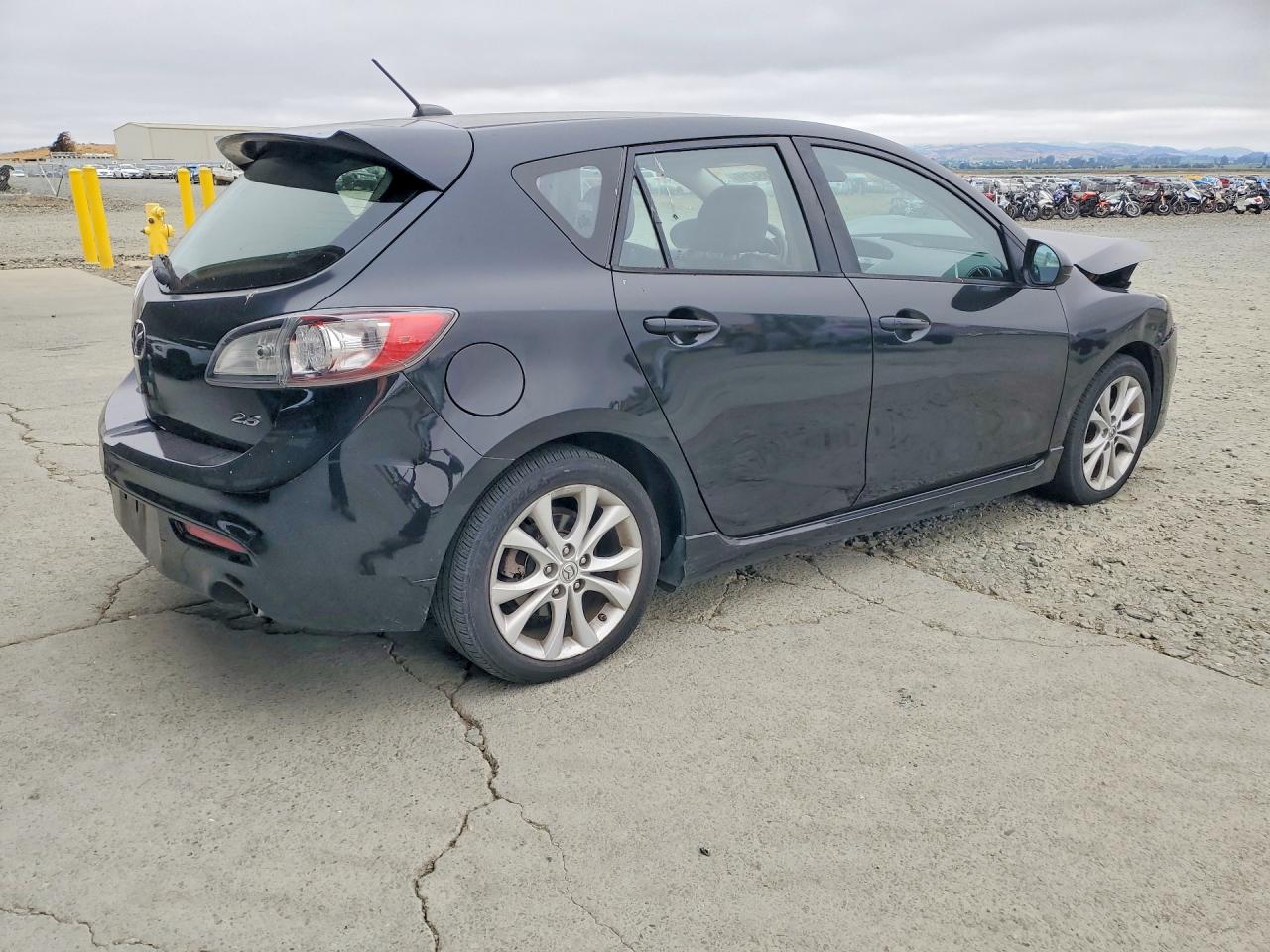 2011 Mazda 3 S Black vin: JM1BL1M6XB1431625